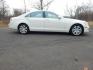 2008 White /Gray Leather Mercedes-Benz S-Class 4MATIC (WDDNG86X78A) with an 5.5L V8 DOHC 32V engine, 7-Speed Automatic Overdrive transmission, located at 6528 Lower York Road, New Hope, PA, 18938, (215) 862-9555, 40.358707, -74.977882 - Here for sale is a beautiful 2008 Mercedes-Benz S550 4MATIC. Under the hood is a powerful 5.5L V8 which puts power to the AWD system via a smooth shifting automatic transmission. Interior features include; Gray leather upholstery, tilt steering wheel, cruise control, power windows, power locks, po - Photo#4