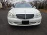 2008 White /Gray Leather Mercedes-Benz S-Class 4MATIC (WDDNG86X78A) with an 5.5L V8 DOHC 32V engine, 7-Speed Automatic Overdrive transmission, located at 6528 Lower York Road, New Hope, PA, 18938, (215) 862-9555, 40.358707, -74.977882 - Here for sale is a beautiful 2008 Mercedes-Benz S550 4MATIC. Under the hood is a powerful 5.5L V8 which puts power to the AWD system via a smooth shifting automatic transmission. Interior features include; Gray leather upholstery, tilt steering wheel, cruise control, power windows, power locks, po - Photo#6