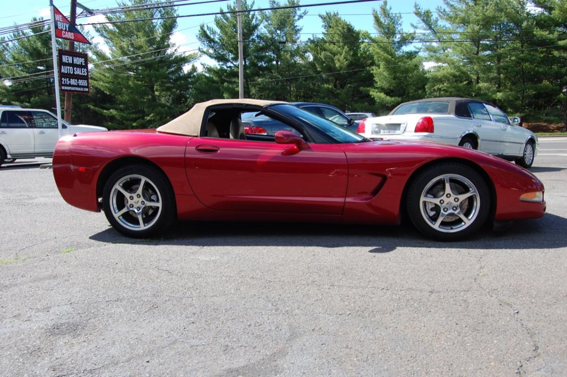 2002 Burgundy /Tan Leather Chevrolet Corvette Convertible (1G1YY32G725) with an 5.7L V8 OHV 16V engine, Automatic transmission, located at 6528 Lower York Road, New Hope, PA, 18938, (215) 862-9555, 40.358707, -74.977882 - Photo #6