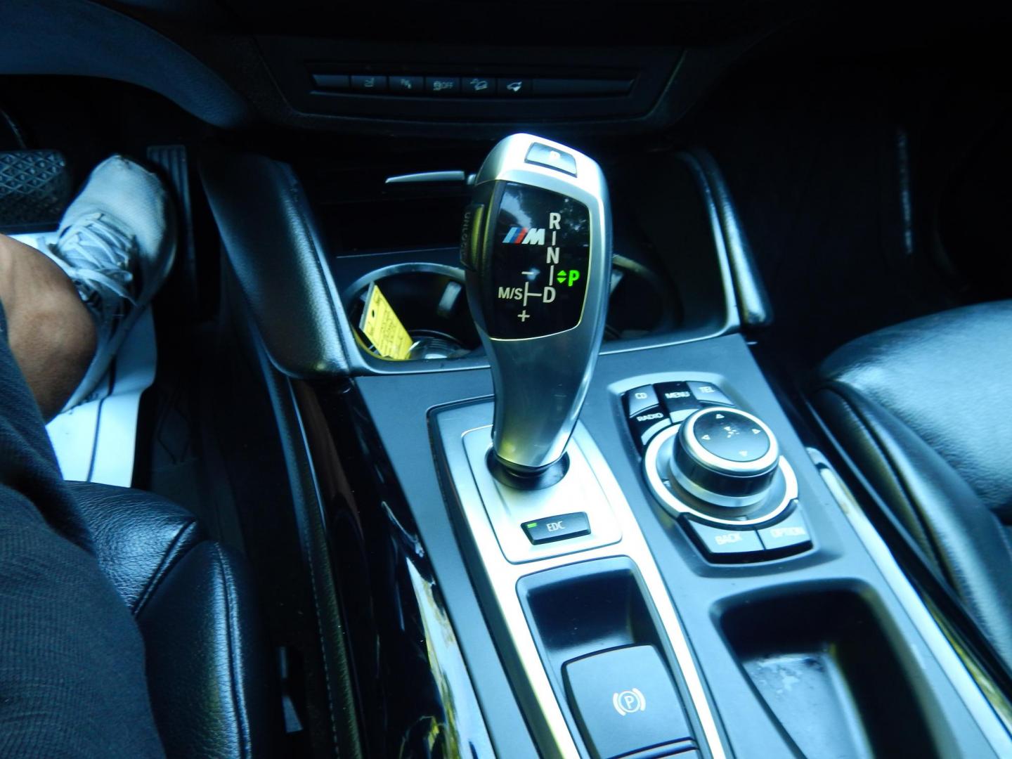 2012 Black /Black Leather BMW X5 M (5YMGY0C58CL) with an 4.4L V8 Twin Turbo engine, 6-Speed Automatic transmission, located at 6528 Lower York Road, New Hope, PA, 18938, (215) 862-9555, 40.358707, -74.977882 - Here for sale is a very cool 2012 BMW X5M. Under the hood is a strong running 4.4 liter twin turbo V8 producing 555 HP and puts that power to the intelligent AWD system via a smooth shifting automatic transmission with paddle shifters. Features include; Black leather upholstery, keyless entry syst - Photo#22