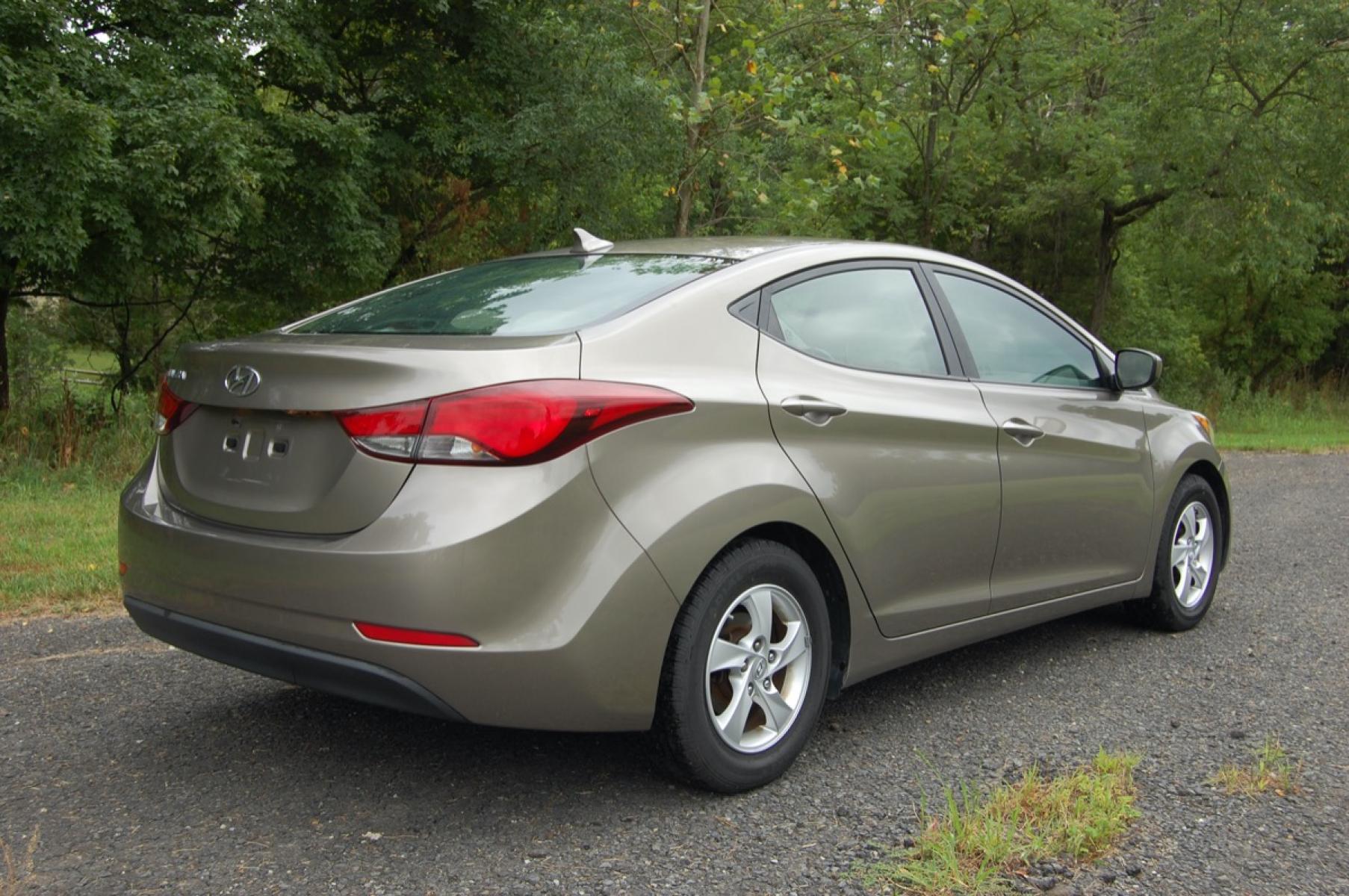 2014 Gold /Tan Cloth Hyundai Elantra (5NPDH4AE8EH) with an 1.8L L4 DOHC 16V engine, 6-Speed Manual transmission, located at 6528 Lower York Road, New Hope, PA, 18938, (215) 862-9555, 40.358707, -74.977882 - Photo #4