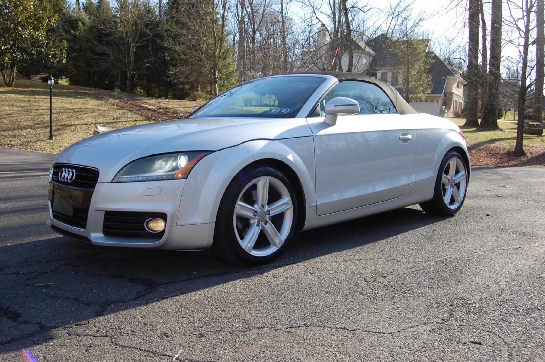 2012 Silver /Black Leather Audi TT Prestige 2.0T Quattro Roadster (TRU4FAFK1C1) with an 2.0L Turbo L4 DOHC 16V engine, 6-Speed Automatic transmission, located at 6528 Lower York Road, New Hope, PA, 18938, (215) 862-9555, 40.358707, -74.977882 - Here for sale is a 2012 AUDI TT Prestige Quattro Roadster. Under the hood is a strong running 2.0 liter turbocharged 4 cylinder which puts power to the Quattro AWD system via a smooth shifting automatic transmission. Features include; Black leather interior, keyless entry system, one master key, c - Photo #0