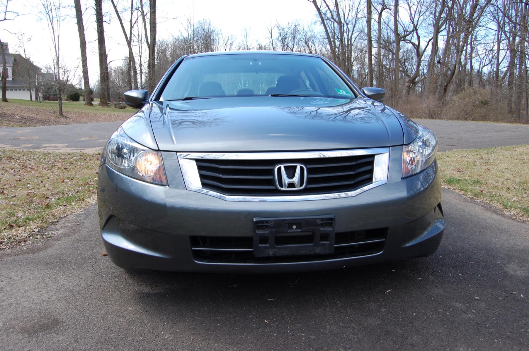 2010 Gray /Gray Cloth Honda Accord LX Sedan (1HGCP2E30AA) with an 2.4L L4 DOHC 16V engine, 5-Speed Manual transmission, located at 6528 Lower York Road, New Hope, PA, 18938, (215) 862-9555, 40.358707, -74.977882 - Very clean, great driving 2010 Honda Accord EX sedan, 2.4 Liter 4 cylinder engine, 5 speed manual transmission, Cold AC/heat, tilt wheel, cruise control, power drivers seat, power windows, locks and mirrors, dual front air bags, heated rear window, AM/FM/CD/Aux sound system with factory Navigation - Photo #6