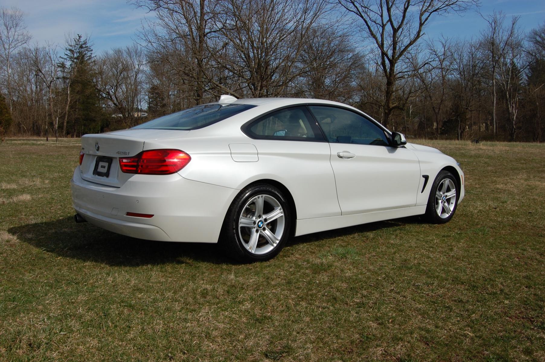 2014 White /Beige BMW 4-Series 428i xDrive (WBA3N9C54EK) with an 2.0L L4 DOHC 16V engine, Automatic transmission, located at 6528 Lower York Road, New Hope, PA, 18938, (215) 862-9555, 40.358707, -74.977882 - AWD 2.0L Turbo, 4cyl, Automatic Transmission, Beige Leather Interior, Wood Trim, Key less Entry, 2 Master Keys, Cruise/Tilt/AC, Power Widows, Power Locks, Power Mirrors, Power Moon Roof, Heated / Cooled Seats, AM/FM/CD/USB/AUX, Bluetooth, Navigation, Rear View Camera, Auto Dimming Mirrors, Dual Zone - Photo #4