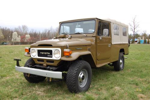 1980 Toyota Land Cruiser HJ45 Troop Carrier