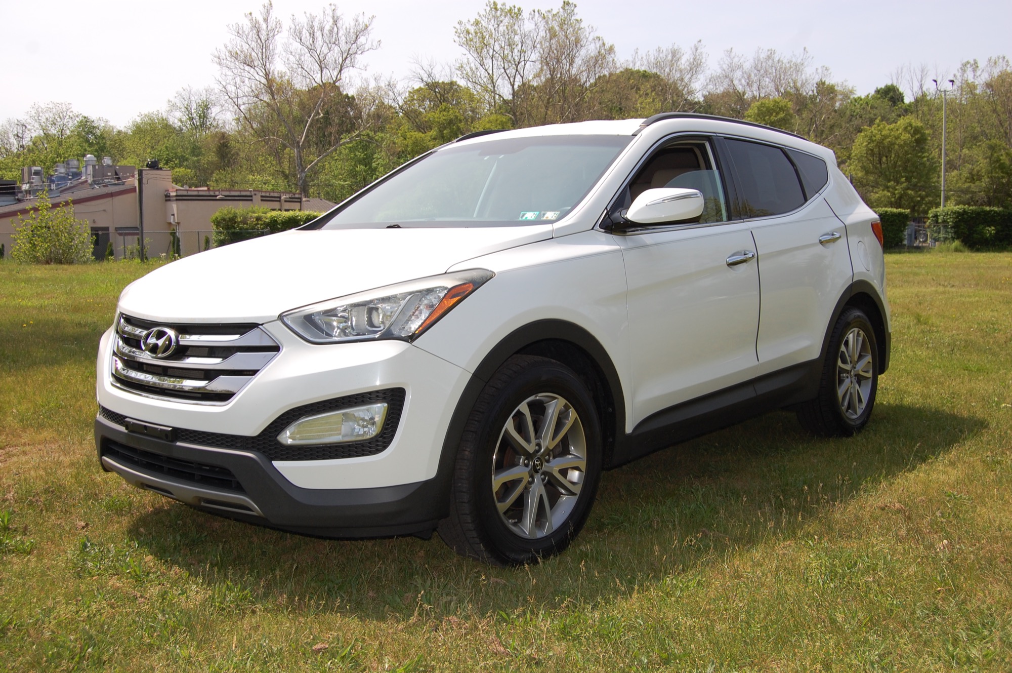 photo of 2014 Hyundai Santa Fe Sport 2.0T AWD