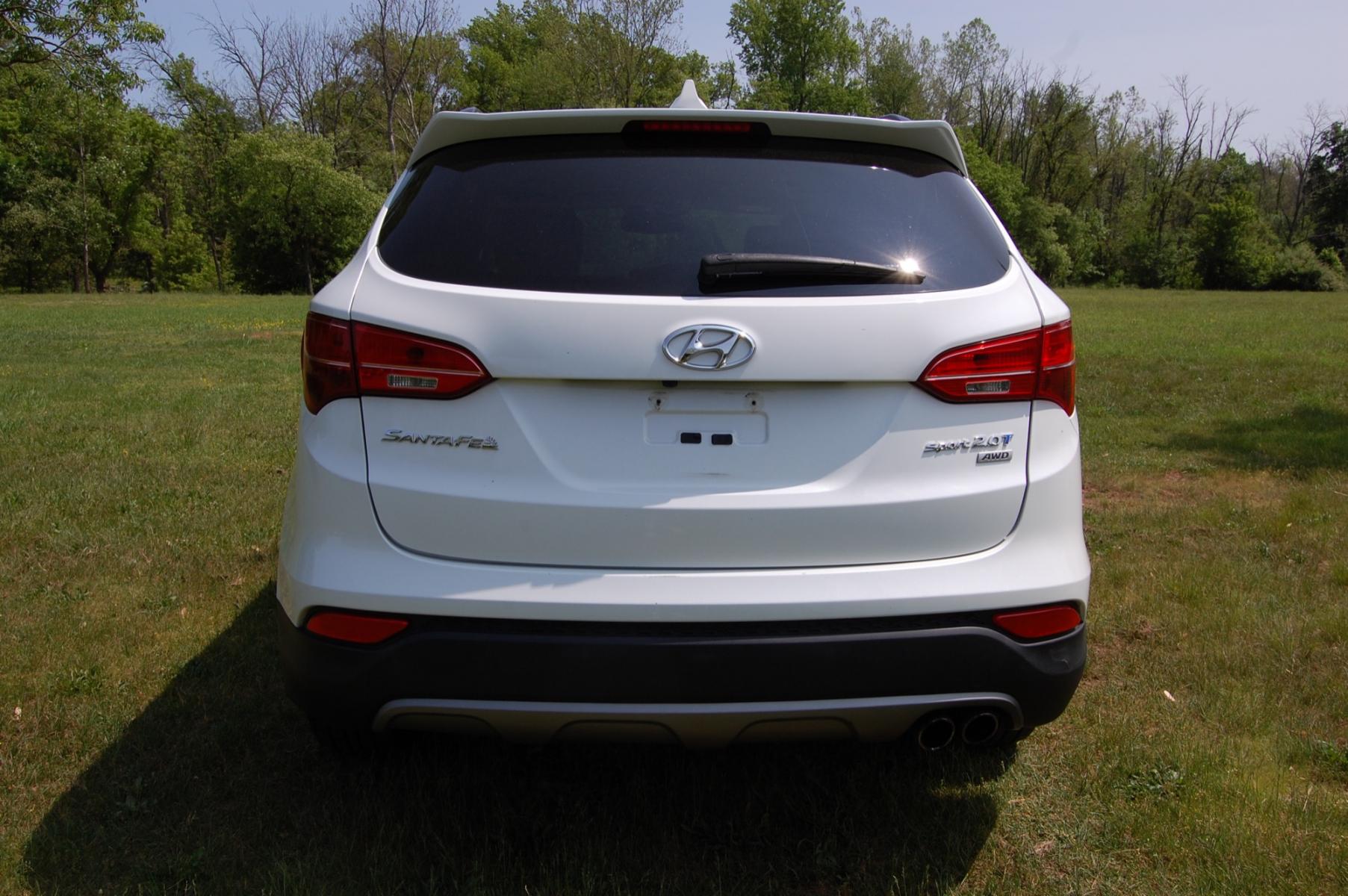 2014 White /Tan Leather Hyundai Santa Fe Sport 2.0T AWD (5XYZUDLA8EG) with an 2.0L L4 DOHC 16V TURBO engine, 6-Speed Automatic transmission, located at 6528 Lower York Road, New Hope, PA, 18938, (215) 862-9555, 40.358707, -74.977882 - Photo #7