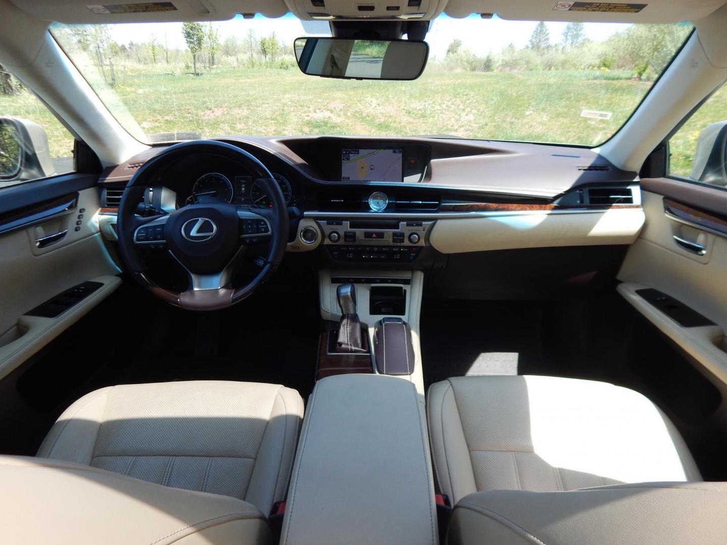 2016 Gold /Tan Lexus ES 350 Sedan (58ABK1GG0GU) with an 3.5L V6 DOHC 24V engine, 6A transmission, located at 6528 Lower York Road, New Hope, PA, 18938, (215) 862-9555, 40.358707, -74.977882 - Here we have a beautiful Lexus ES350 with 36k original miles! This Lexus has a 3.5L V6 putting power to the ground via a FWD automatic transmission. Options include: tan/brown leather with wood trim, heated and cooled front seats, heated steering wheel, AM/FM/CD/SAT/BLUETOOTH radio, navigation, back - Photo#20
