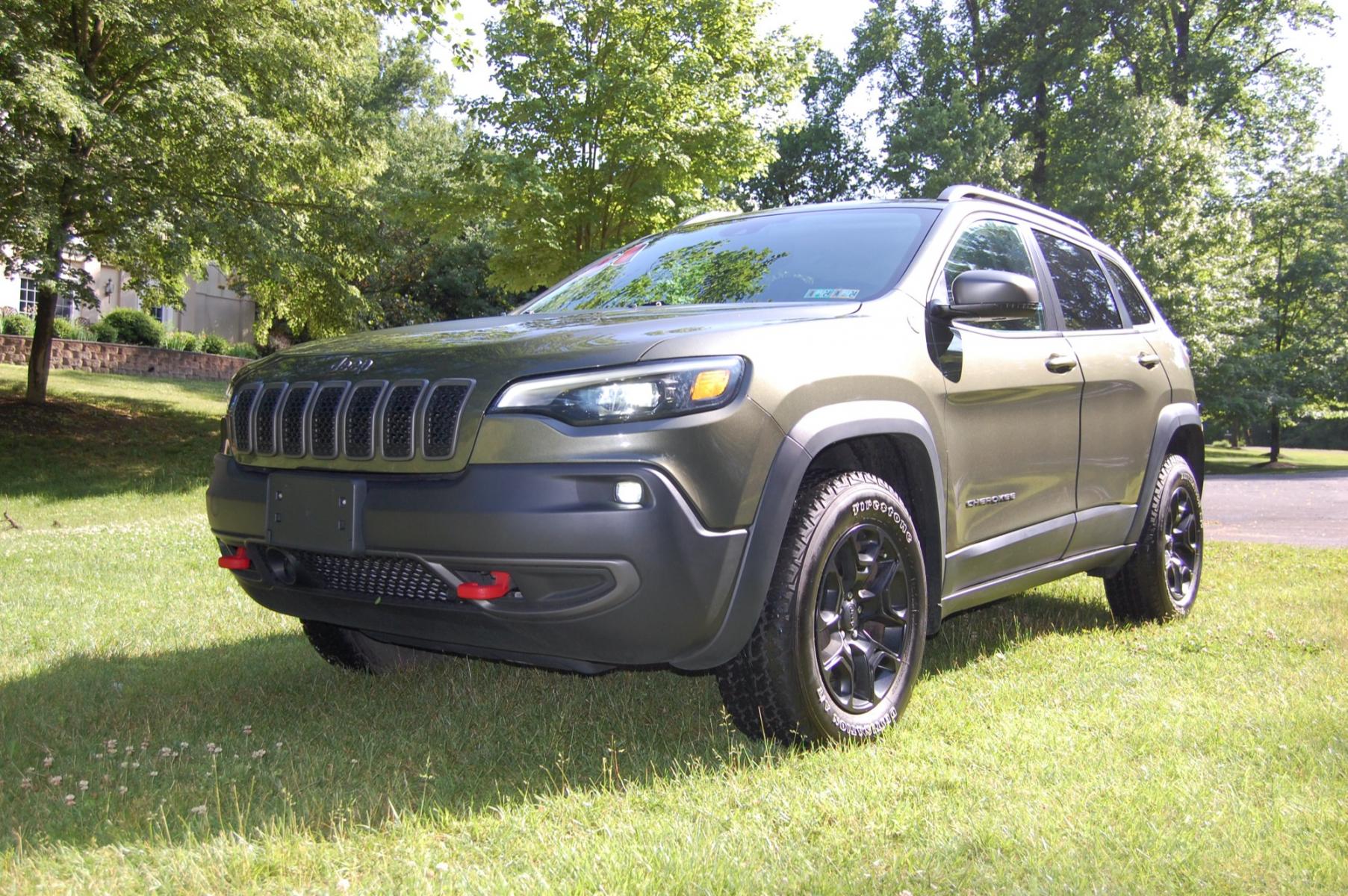 2021 Green /Black leather Jeep Cherokee Trailhawk 4WD (1C4PJMBX0MD) with an 3.2L V6 DOHC 24V engine, 9 speed automatic transmission, located at 6528 Lower York Road, New Hope, PA, 18938, (215) 862-9555, 40.358707, -74.977882 - Here for sale is a like new 2021 Jeep Cherokee Trailhawk edition. Under the hood is strong running and fuel efficient 3.2 liter V6 which puts power to the intelligent 4 wheel drive system via a smooth shifting automatic transmission. Features include; Black leather with red stitching, Keyless ent - Photo #0