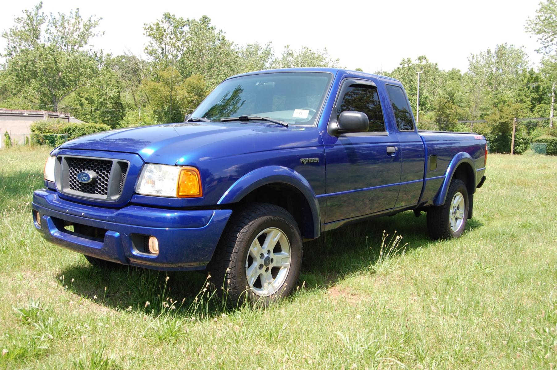 2005 Blue /Black/Gray cloth Ford Ranger Edge (1FTYR14U35P) with an 3.0L V6 OHV 12V engine, Automatic transmission, located at 6528 Lower York Road, New Hope, PA, 18938, (215) 862-9555, 40.358707, -74.977882 - Here for sale is a 2005 Ford Ranger superb Edge edition. Under the hood is a strong running 3.0 liter V6 which puts power to the rear wheels via it automatic transmission. Features include; Black/Gray cloth interior, cruise control, tilt steering wheel, cold AC, roll up windows, manual mirrors, ma - Photo #0