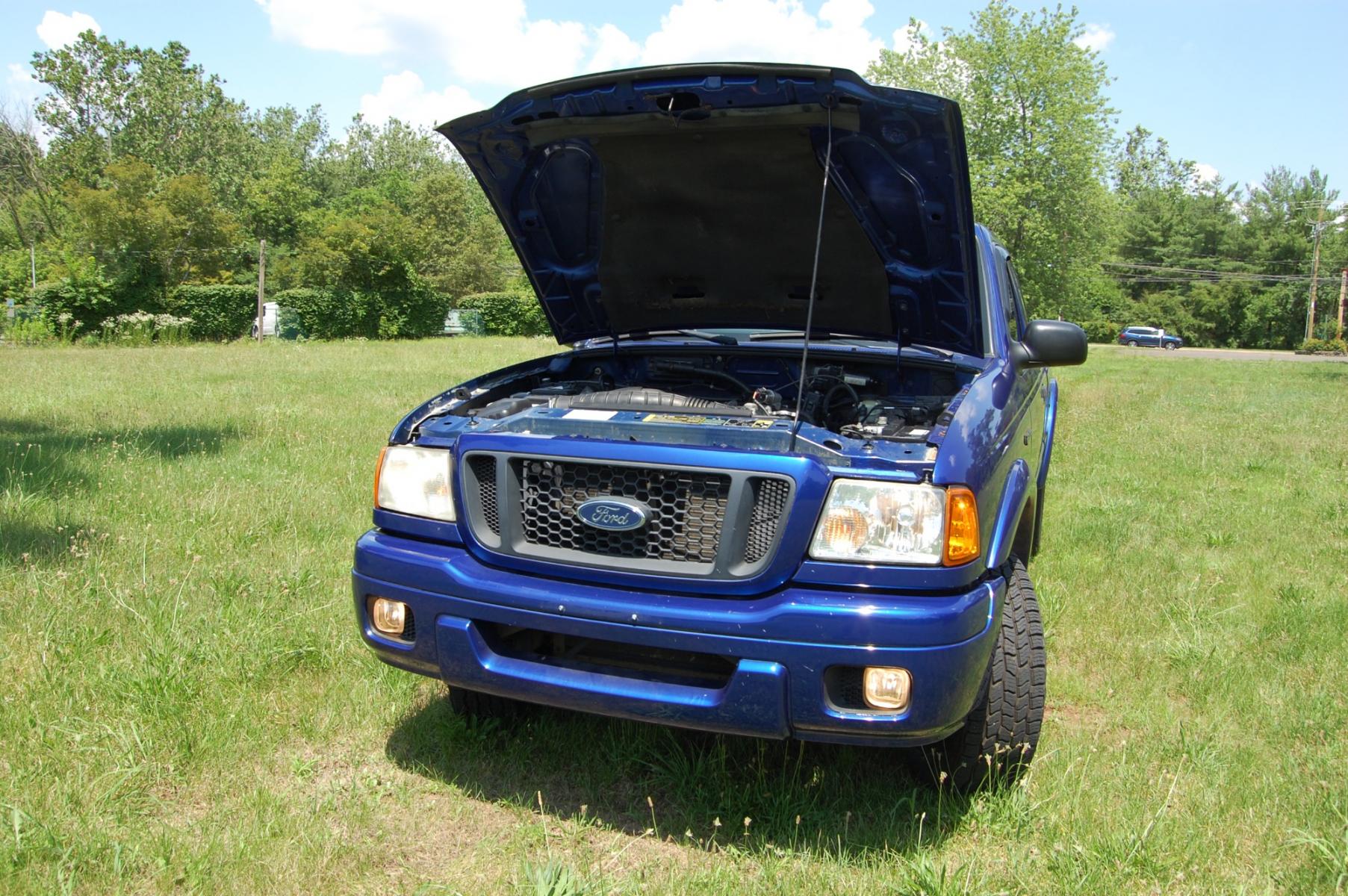 2005 Blue /Black/Gray cloth Ford Ranger Edge (1FTYR14U35P) with an 3.0L V6 OHV 12V engine, Automatic transmission, located at 6528 Lower York Road, New Hope, PA, 18938, (215) 862-9555, 40.358707, -74.977882 - Here for sale is a 2005 Ford Ranger superb Edge edition. Under the hood is a strong running 3.0 liter V6 which puts power to the rear wheels via it automatic transmission. Features include; Black/Gray cloth interior, cruise control, tilt steering wheel, cold AC, roll up windows, manual mirrors, ma - Photo #17