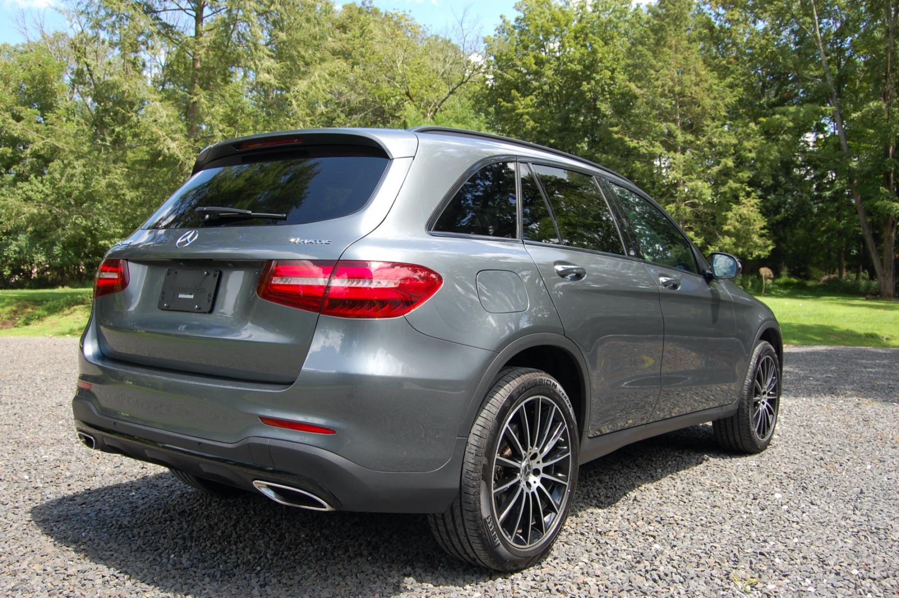 2019 Selenite Grey Metallic /Black Leather Mercedes-Benz GLC-Class GLC300 4MATIC (WDC0G4KB5KV) with an 2.0L L4 DOHC 16V TURBO engine, Automatic 9 Speed transmission, located at 6528 Lower York Road, New Hope, PA, 18938, (215) 862-9555, 40.358707, -74.977882 - Here we have a beautiful Mercedes GLC with a 2.0L Turbo 4 cylinder engine putting power to all four wheel via an automatic transmission. The interior offers black leather with wood trim, keyless entry, 2 master keys, cruise control, tilt steering wheel, power windows/locks/mirrors, power moving fron - Photo #4