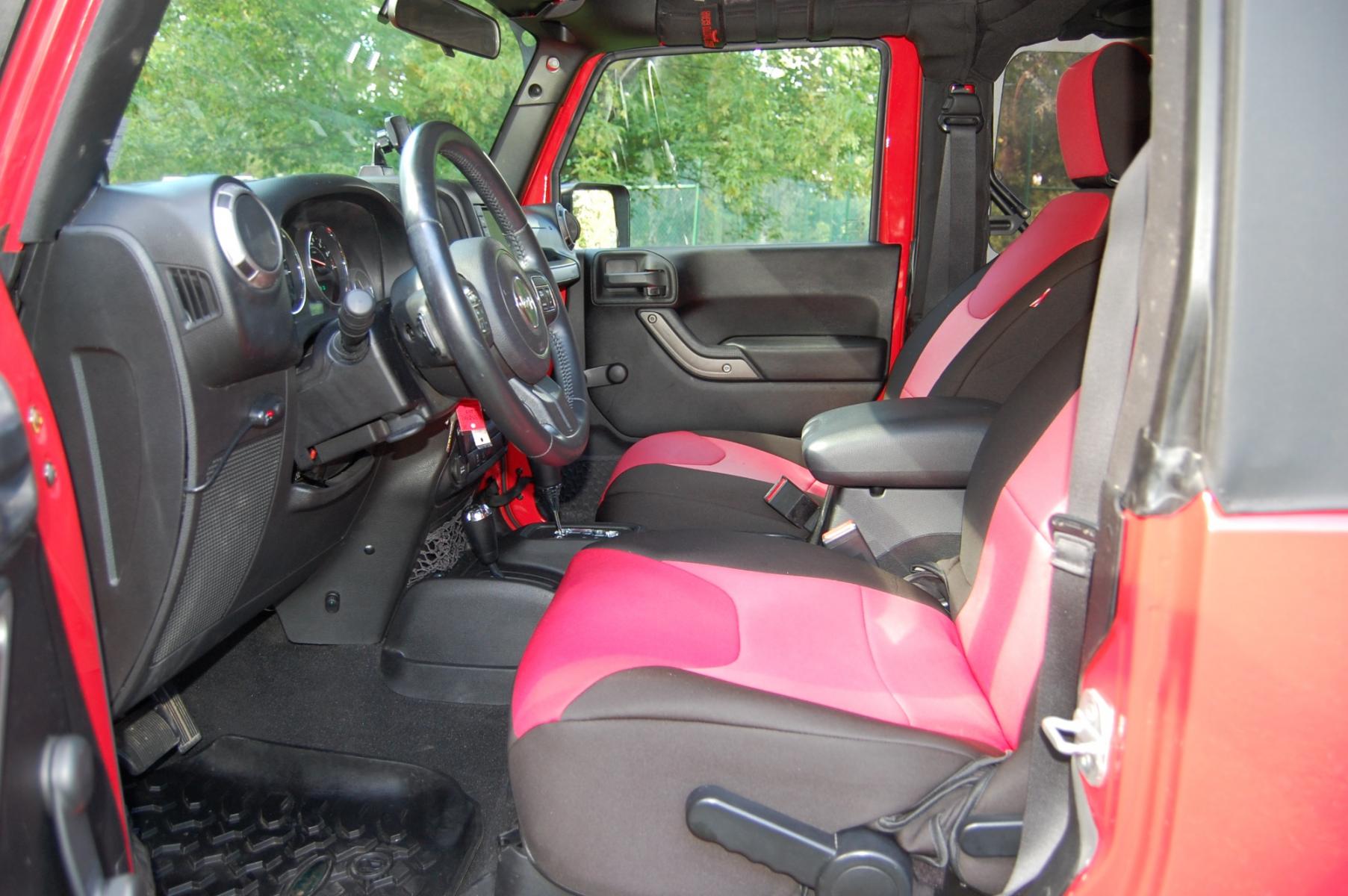 2013 RED /Black cloth Jeep Wrangler Sport (1C4AJWAG2DL) with an 3.6L V6 DOHC 24V FFV engine, Automatic transmission, located at 6528 Lower York Road, New Hope, PA, 18938, (215) 862-9555, 40.358707, -74.977882 - Photo #13