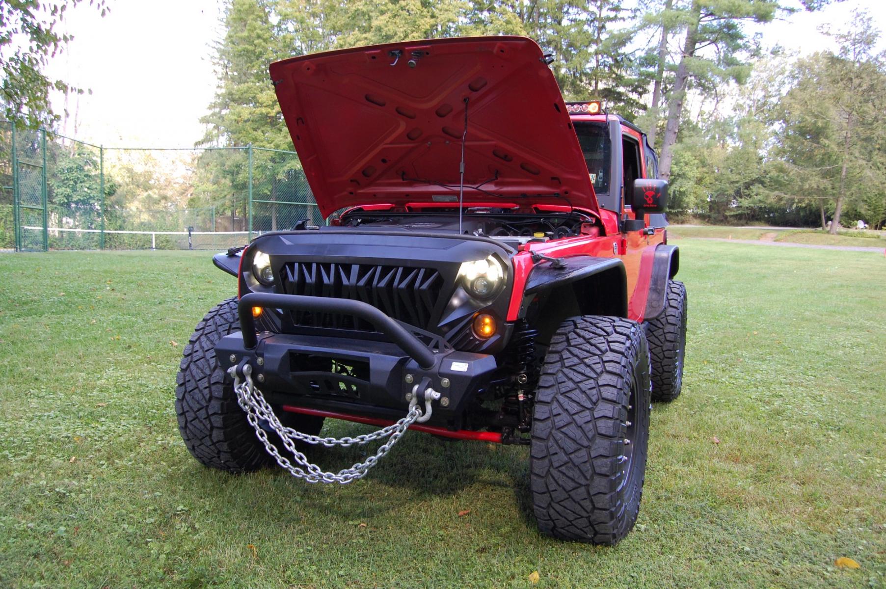 2013 RED /Black cloth Jeep Wrangler Sport (1C4AJWAG2DL) with an 3.6L V6 DOHC 24V FFV engine, Automatic transmission, located at 6528 Lower York Road, New Hope, PA, 18938, (215) 862-9555, 40.358707, -74.977882 - Here for sale is a very cool 2013 Jeep Wrangler sport 2 door. Under the hood is a strong running 3.6 liter V6 which puts power to 2 or 4 wheels via a smooth shifting automatic transmission. Features include; Black cloth interior with red/black seat covers, 2 keys, remote start system, cruise contr - Photo #21