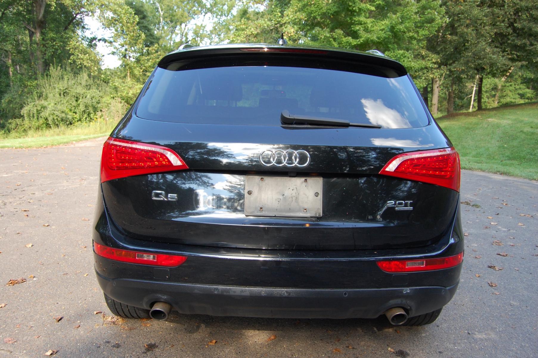 2011 Black /Black Leather Audi Q5 2.0 quattro Premium Plus (WA1LFAFP1BA) with an 2.0L L4 DOHC 16V engine, 6-Speed Automatic transmission, located at 6528 Lower York Road, New Hope, PA, 18938, (215) 862-9555, 40.358707, -74.977882 - Here for sale is a nice 2011 Audi Q5 Premium Plus. This vehicle has a Reconstructed PA title but is is great running and driving condition. Under the hood is a strong running 2.0 liter turbocharged 4 cylinder which puts power to the Quattro AWD system via a smooth shifting automatic transmission. - Photo #10