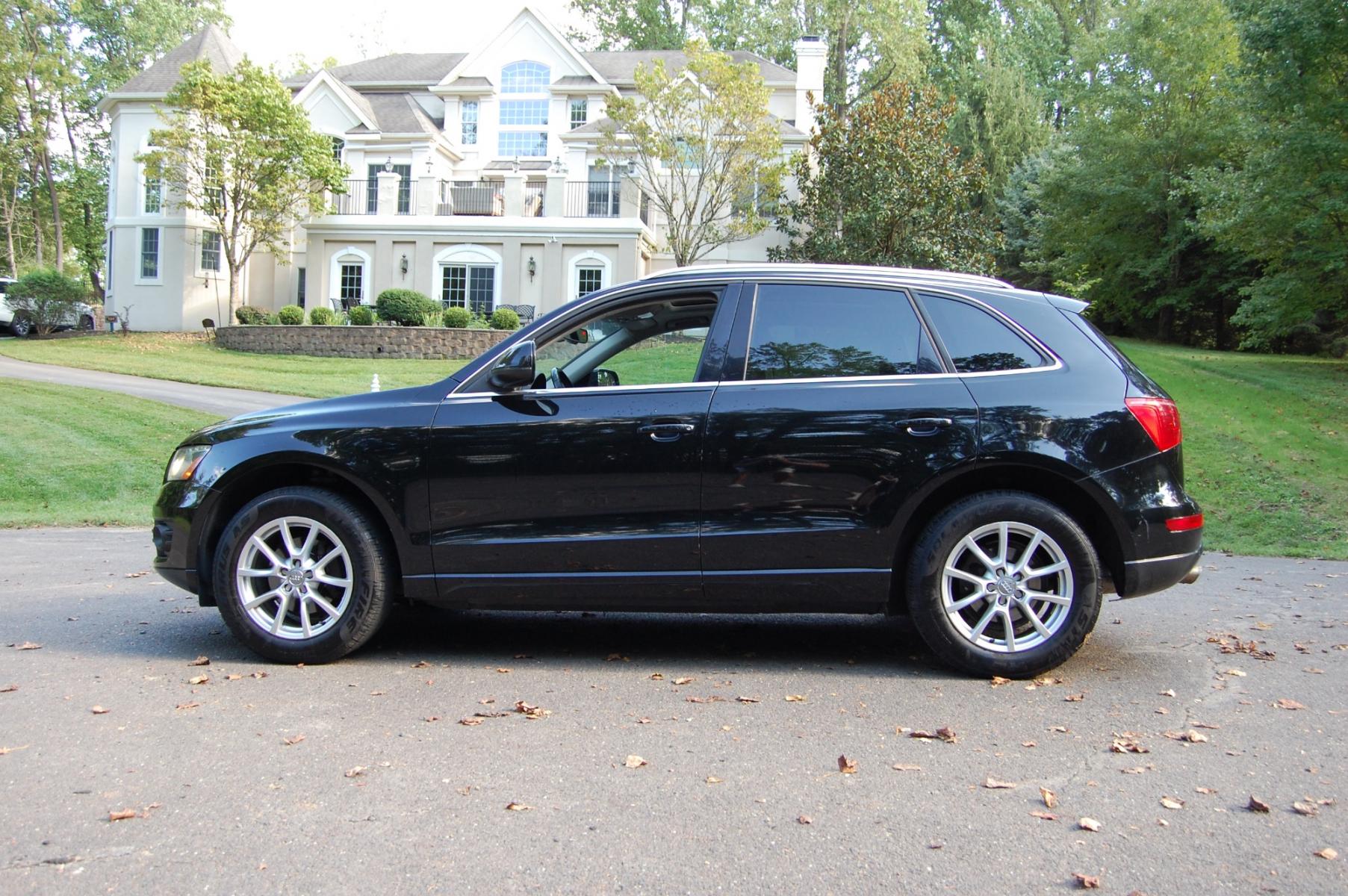 2011 Black /Black Leather Audi Q5 2.0 quattro Premium Plus (WA1LFAFP1BA) with an 2.0L L4 DOHC 16V engine, 6-Speed Automatic transmission, located at 6528 Lower York Road, New Hope, PA, 18938, (215) 862-9555, 40.358707, -74.977882 - Here for sale is a nice 2011 Audi Q5 Premium Plus. This vehicle has a Reconstructed PA title but is is great running and driving condition. Under the hood is a strong running 2.0 liter turbocharged 4 cylinder which puts power to the Quattro AWD system via a smooth shifting automatic transmission. - Photo #2