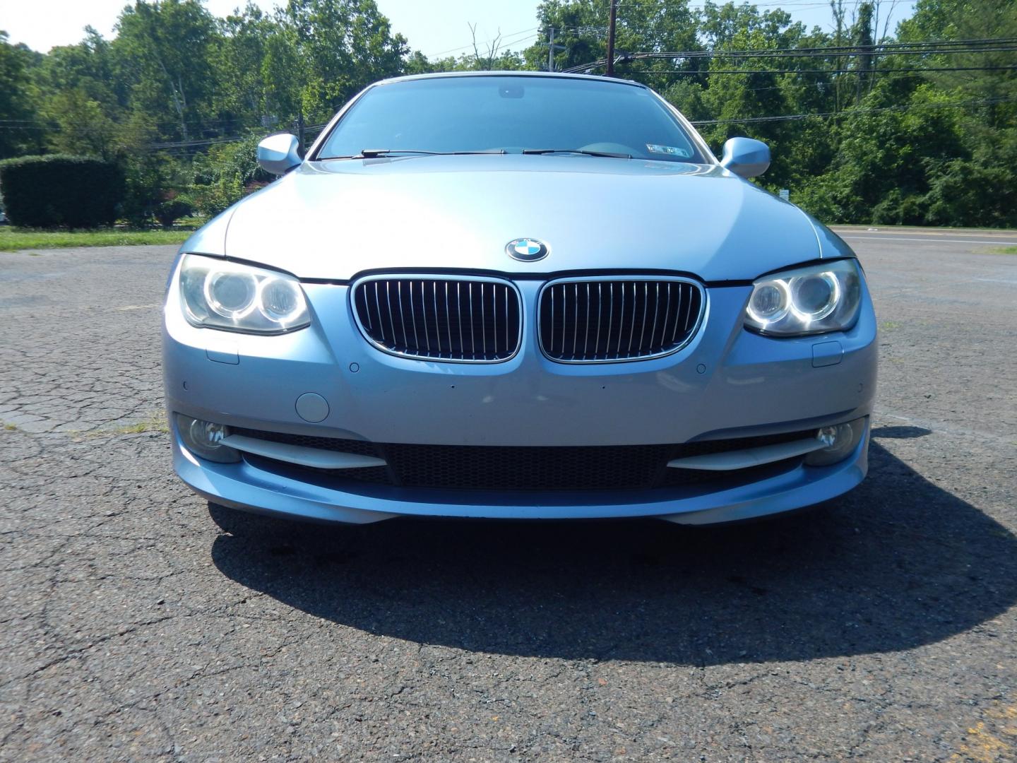 2012 Blue /Gray BMW 3-Series (WBADX7C50CE) with an 3.0L L6 DOHC 24V turbocharged engine, Automatic transmission, located at 6528 Lower York Road, New Hope, PA, 18938, (215) 862-9555, 40.358707, -74.977882 - Here for sale is a 2012 BMW 335i Hard Top Convertible. Under the hood is a strong running 3.0 liter turbocharged inline 6 cylinder which puts power to the rear wheels via a smooth shifting automatic transmission with paddle shifters. Features include; Gray leather interior, keyless entry system,- Photo#6