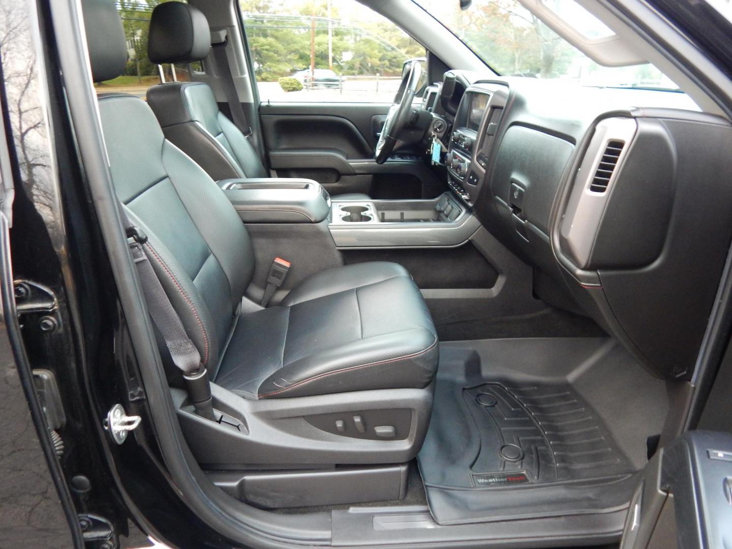 2014 Black /Black Leather GMC Sierra 1500 SLT Crew Cab 4WD (3GTU2VEC1EG) with an 5.3L V8 OHV 16V engine, 6-Speed Automatic transmission, located at 6528 Lower York Road, New Hope, PA, 18938, (215) 862-9555, 40.358707, -74.977882 - Here we have a beautiful GMC Sierra All Terrain 1500 SLT with a 5.3L V8 putting power to the ground via a 4x4 automatic transmission. Options include: black leather, keyless entry, 2 keys, cruise control, tilt steering wheel, AM/FM/CD/BLUETOOTH, navigation, back up camera, heated steering wheel, pow - Photo#19