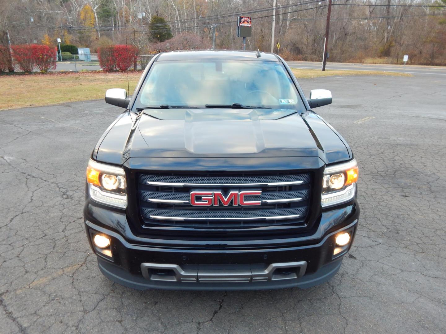 2014 Black /Black Leather GMC Sierra 1500 SLT Crew Cab 4WD (3GTU2VEC1EG) with an 5.3L V8 OHV 16V engine, 6-Speed Automatic transmission, located at 6528 Lower York Road, New Hope, PA, 18938, (215) 862-9555, 40.358707, -74.977882 - Here we have a beautiful GMC Sierra All Terrain 1500 SLT with a 5.3L V8 putting power to the ground via a 4x4 automatic transmission. Options include: black leather, keyless entry, 2 keys, cruise control, tilt steering wheel, AM/FM/CD/BLUETOOTH, navigation, back up camera, heated steering wheel, pow - Photo#8