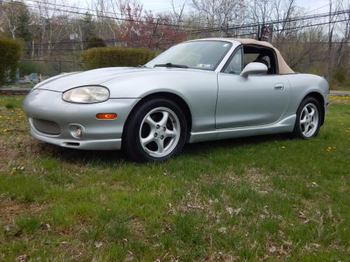 2000 Mazda MX-5 Miata LS