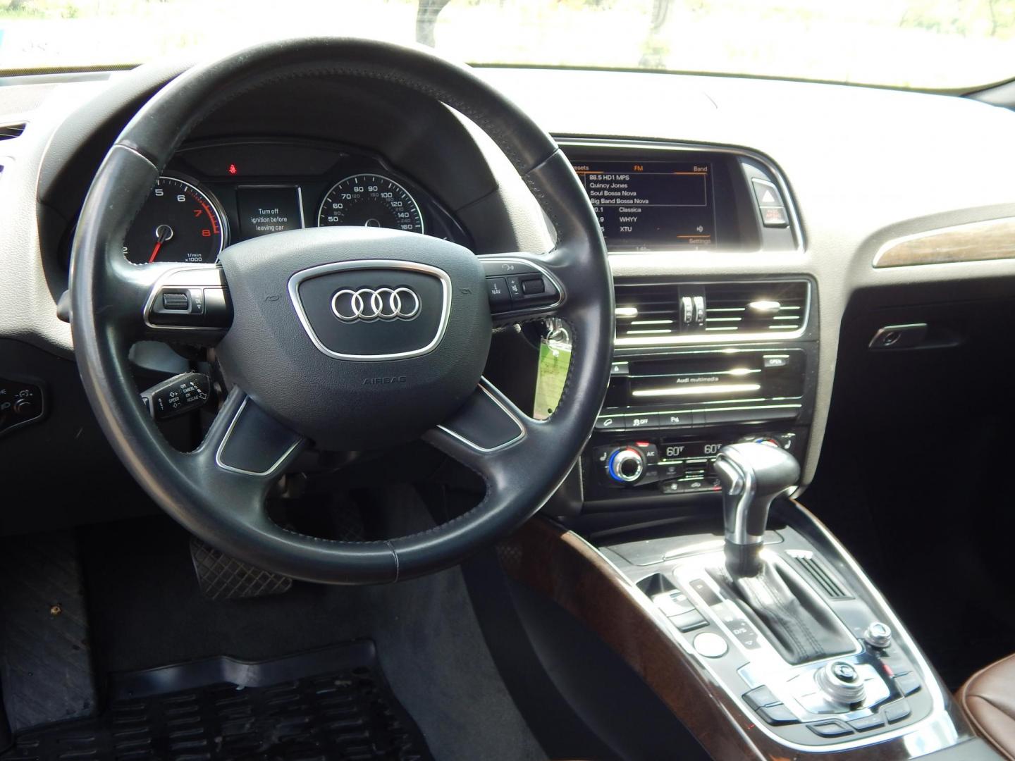 2014 Black /Brown Audi Q5 2.0 quattro Premium (WA1LFAFP0EA) with an 2.0L L4 DOHC 16V engine, 6-Speed Automatic transmission, located at 6528 Lower York Road, New Hope, PA, 18938, (215) 862-9555, 40.358707, -74.977882 - Here we have a 2014 Audi Q5 Premium Plus with a 2.0L inline 4 cylinder turbo engine putting power to all four wheels via an automatic transmission. Options include: brown leather, dual power seats, panoramic sunroof, push button start, dual climate controls, AM/FM/CD/MEDIA radio with navigation, til - Photo#11