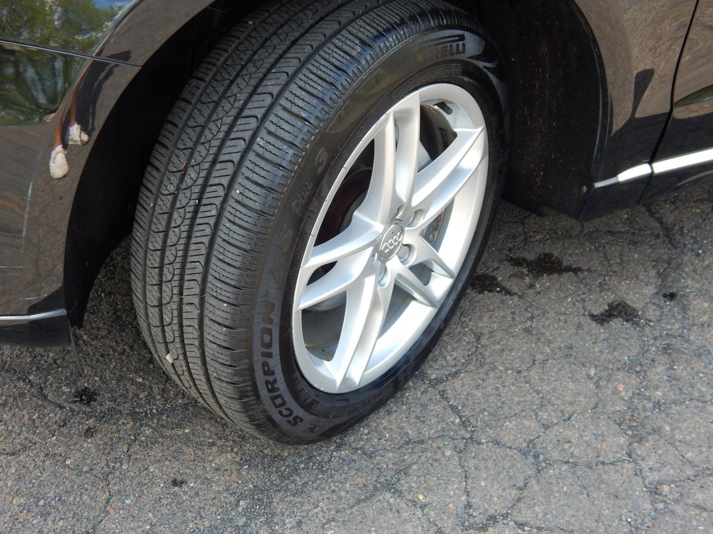 2014 Black /Brown Audi Q5 2.0 quattro Premium (WA1LFAFP0EA) with an 2.0L L4 DOHC 16V engine, 6-Speed Automatic transmission, located at 6528 Lower York Road, New Hope, PA, 18938, (215) 862-9555, 40.358707, -74.977882 - Here we have a 2014 Audi Q5 Premium Plus with a 2.0L inline 4 cylinder turbo engine putting power to all four wheels via an automatic transmission. Options include: brown leather, dual power seats, panoramic sunroof, push button start, dual climate controls, AM/FM/CD/MEDIA radio with navigation, til - Photo#18