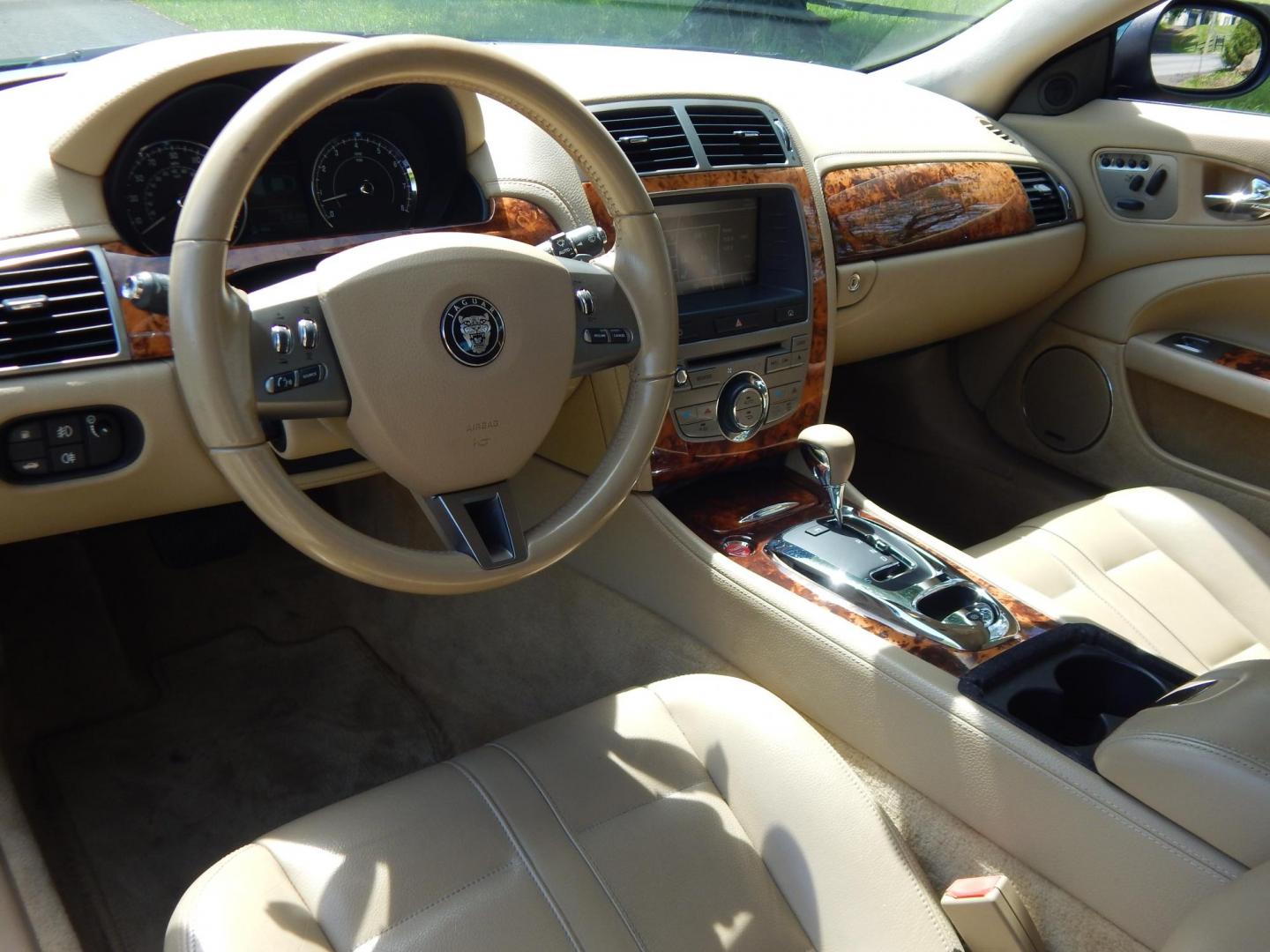 2008 Green /Tan Jaguar XK-Series XK Coupe (SAJWA43B285) with an 4.2L V8 DOHC 32V engine, 6-Speed Automatic Overdrive transmission, located at 6528 Lower York Road, New Hope, PA, 18938, (215) 862-9555, 40.358707, -74.977882 - Here we have a 2008 Jaguar XK with a 4.2L V8 putting power to the rear wheels via a smooth shifting automatic transmission. Options include: tan leather with wood trim, front power seats with memory, push button start, dual climate controls, heated front seats, navigation, AM/FM/CD/SAT radio with Al - Photo#27