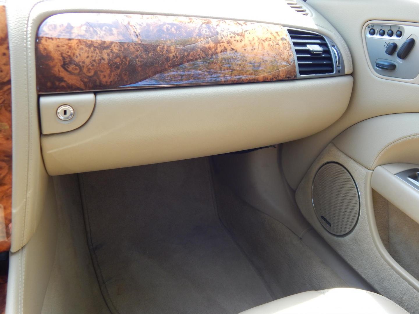2008 Green /Tan Jaguar XK-Series XK Coupe (SAJWA43B285) with an 4.2L V8 DOHC 32V engine, 6-Speed Automatic Overdrive transmission, located at 6528 Lower York Road, New Hope, PA, 18938, (215) 862-9555, 40.358707, -74.977882 - Here we have a 2008 Jaguar XK with a 4.2L V8 putting power to the rear wheels via a smooth shifting automatic transmission. Options include: tan leather with wood trim, front power seats with memory, push button start, dual climate controls, heated front seats, navigation, AM/FM/CD/SAT radio with Al - Photo#29