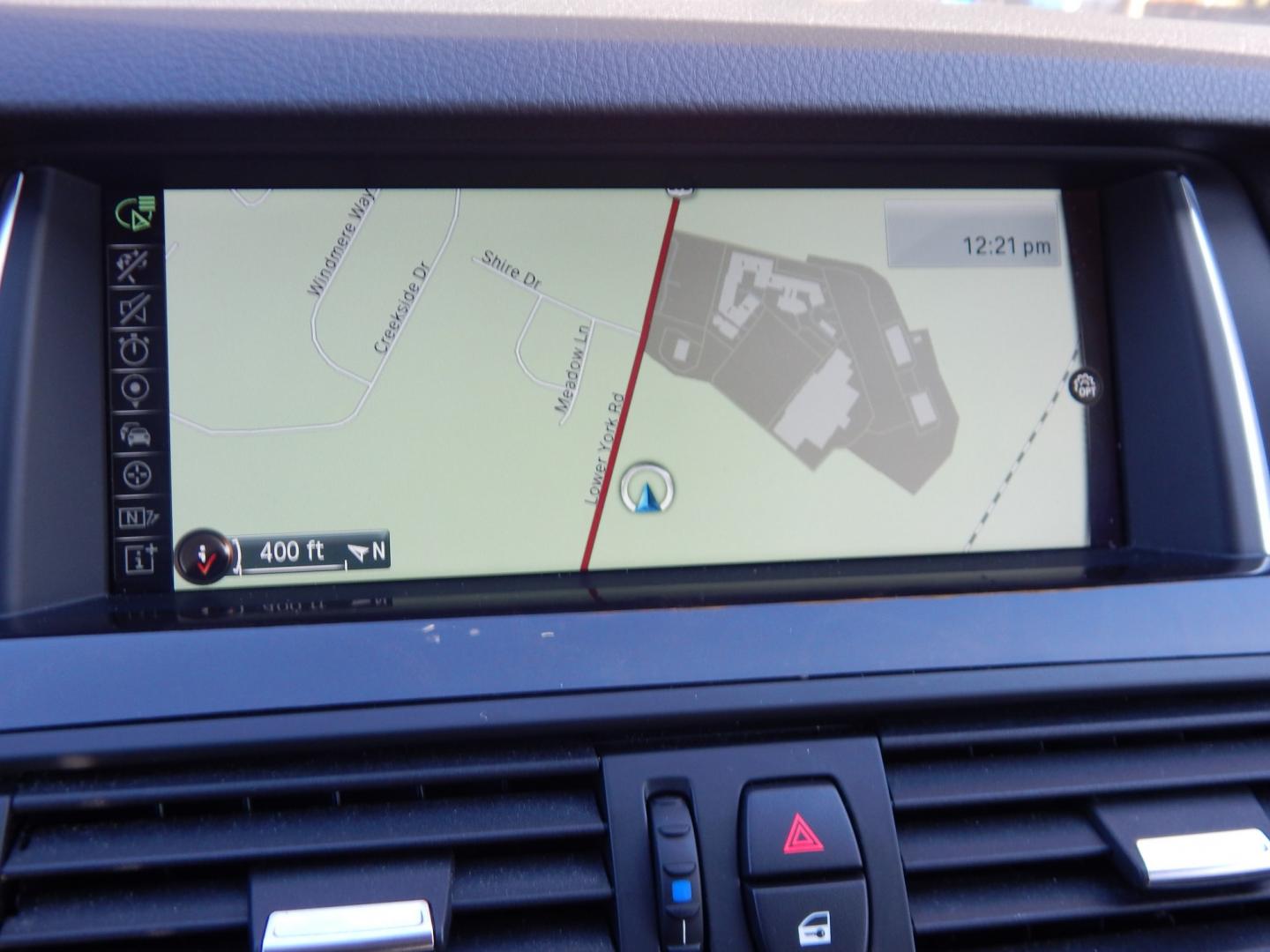 2014 White /Brown BMW 5-Series 528i xDrive (WBA5A7C50ED) with an 3.0L L6 DOHC 24V engine, 8-Speed Automatic transmission, located at 6528 Lower York Road, New Hope, PA, 18938, (215) 862-9555, 40.358707, -74.977882 - Here we have a beautiful running and driving BMW 5 series with a 2.0L 4 cylinder turbo engine putting power to all four wheels via a smooth shifting automatic transmission. Options include: brown leather with wood trim, dual power seats with memory settings, power sunroof, heated and cooled front se- Photo#27