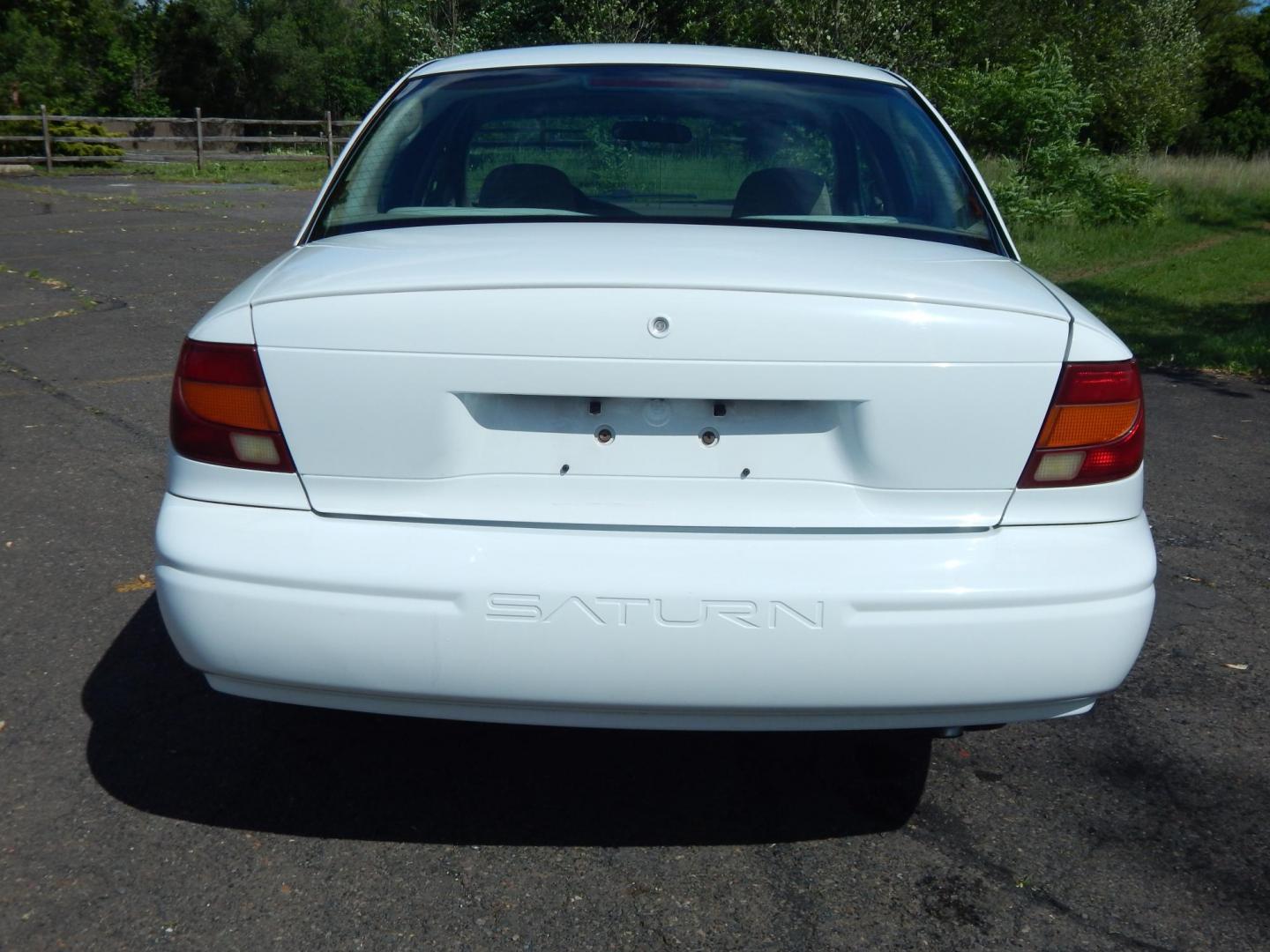 2002 White /Tan Saturn SL SL1 (1G8ZH52872Z) with an 1.9L L4 SOHC 8V engine, 4-Speed Automatic Overdrive transmission, located at 6528 Lower York Road, New Hope, PA, 18938, (215) 862-9555, 40.358707, -74.977882 - Here we have a very clean, one owner, low miles, Saturn SL1 with a 1.9L 4 cylinder engine putting power to the front wheels via an automatic transmission. Options include: tan cloth, manual moving seats, tilt steering wheel, roll up windows, cold AC, heat, manual locks, manual adjusting side view mi - Photo#7