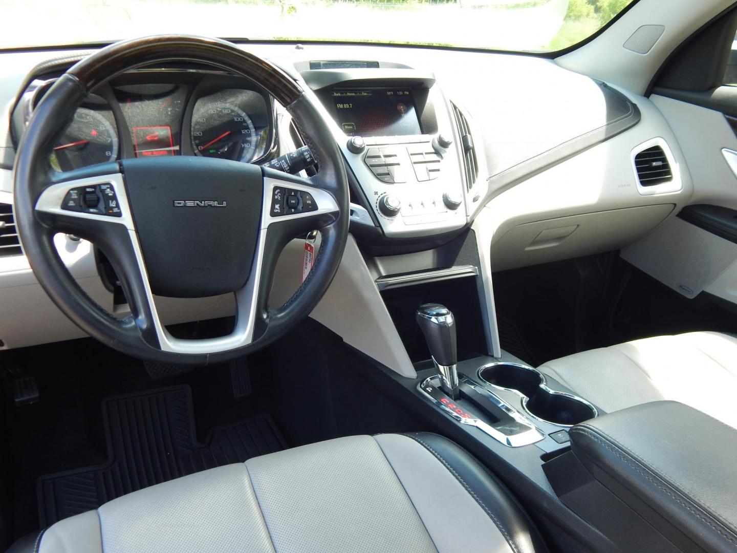 2016 Black /Black GMC Terrain Denali AWD (2GKFLVE32G6) with an 3.6L V6 DOHC 24V engine, Automatic transmission, located at 6528 Lower York Road, New Hope, PA, 18938, (215) 862-9555, 40.358707, -74.977882 - Here we have a ONE OWNER, NO ACCIDENT GMC Denali with a 3.6L V6 putting power to all four wheels via a smooth shifting automatic transmission. Options include: black and white leather, dual power seats, drivers memory seat, sunroof, heated front seats, AC/heat, navigation, AM/FM/XM/BLUETOOTH radio, - Photo#11