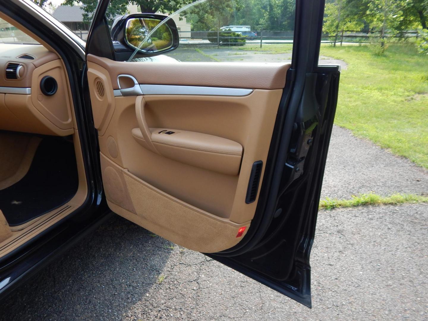 2009 Black Porsche Cayenne Base (WP1AA29P99L) with an 3.6L V6 DOHC 24V engine, located at 6528 Lower York Road, New Hope, PA, 18938, (215) 862-9555, 40.358707, -74.977882 - Very clean, well serviced 2009 Porsche Cayenne..AWD, 3.6 Liter 6 cylinder engine runs great, automatic transmission, keyless entry, 2 keys, tilt wheel, cruise control, power windows, seats, central locking system, power glass sunroof, rear spoiler, rear wiper, tinted glass, heated seats, tan leather - Photo#14