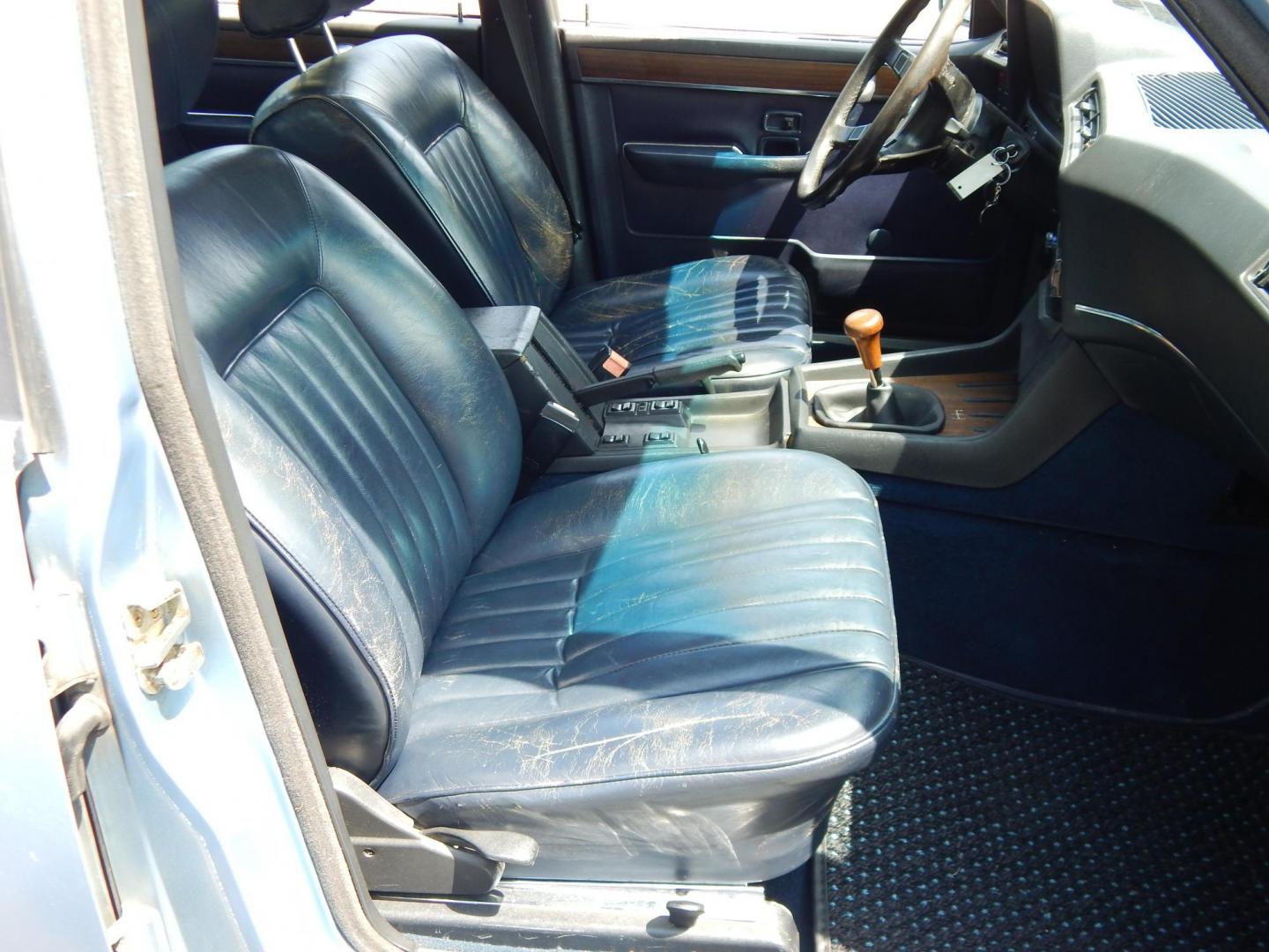 1979 Blue /Blue BMW 733i (5775258) , Manual transmission, located at 6528 Lower York Road, New Hope, PA, 18938, (215) 862-9555, 40.358707, -74.977882 - Here we have a very cool BMW 733i with a 4 speed manual transmission. Options include: blue leather, Blaupunkt aftermarket radio, power windows, moonroof, 14 inch alloy wheels, 4 General Altimax tires and chrome side view mirror caps. Pa inspected until 8/25. The blower motor is not currently workin - Photo#19