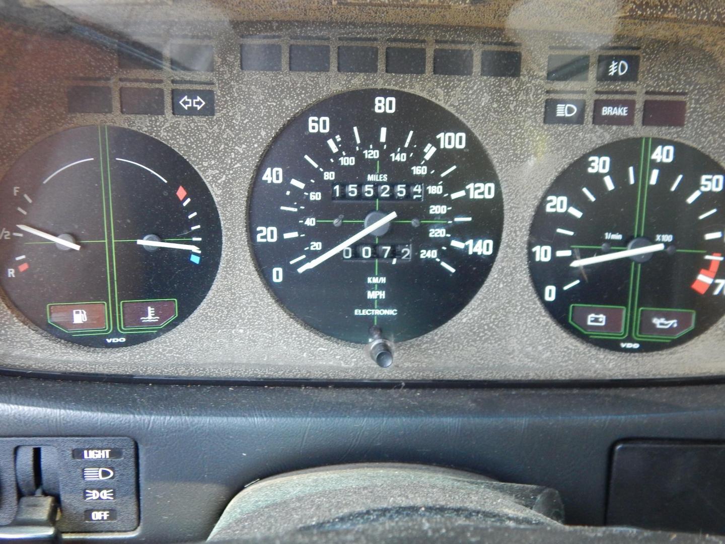 1979 Blue /Blue BMW 733i (5775258) , Manual transmission, located at 6528 Lower York Road, New Hope, PA, 18938, (215) 862-9555, 40.358707, -74.977882 - Here we have a very cool BMW 733i with a 4 speed manual transmission. Options include: blue leather, Blaupunkt aftermarket radio, power windows, moonroof, 14 inch alloy wheels, 4 General Altimax tires and chrome side view mirror caps. Pa inspected until 8/25. The blower motor is not currently workin - Photo#26
