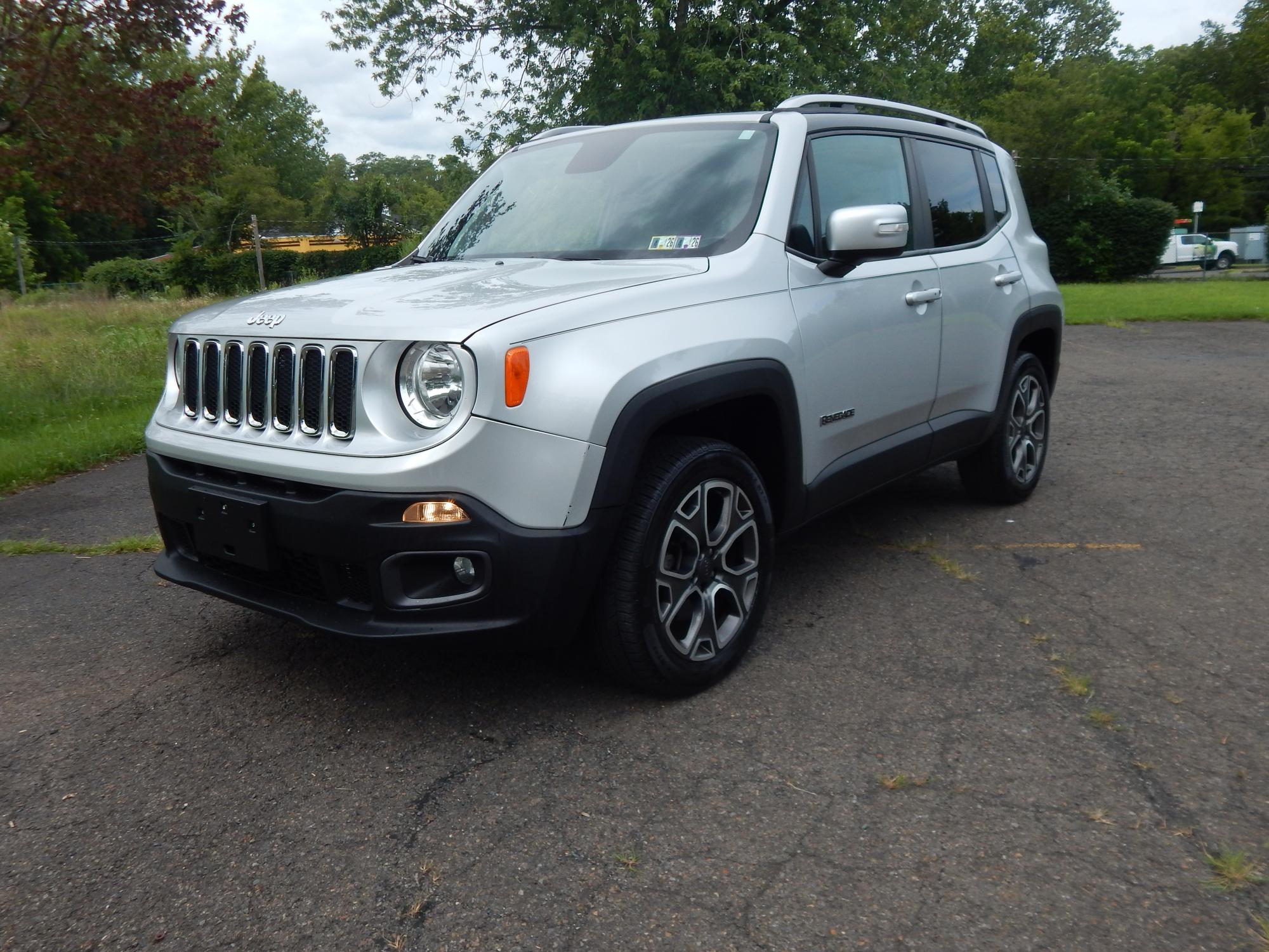 photo of 2018 Jeep Renegade Limited 4WD