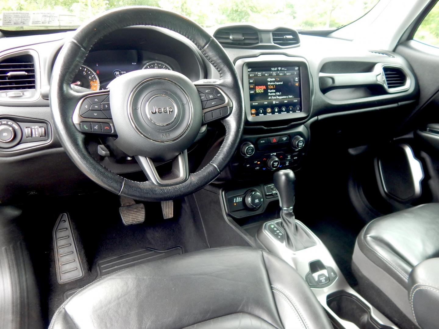 2018 Silver /Black Jeep Renegade Limited 4WD (ZACCJBDB5JP) with an 2.4L L4 DOHC 16V engine, 9A transmission, located at 6528 Lower York Road, New Hope, PA, 18938, (215) 862-9555, 40.358707, -74.977882 - Photo#14