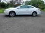 2004 White /Tan Toyota Camry Solara SE (4T1CE38PX4U) with an 2.4L L4 DOHC 24V engine, Automatic transmission, located at 6528 Lower York Road, New Hope, PA, 18938, (215) 862-9555, 40.358707, -74.977882 - Here we have a Toyota Solara with a 2.4L 4 cylinder engine putting power to the front wheels via a smooth shifting automatic transmission. Options include: tan cloth, cold AC, heat, AM/FM/CD radio, cruise control, tilt steering wheel, power windows, power locks, aftermarket alarm system, power mirro - Photo#1