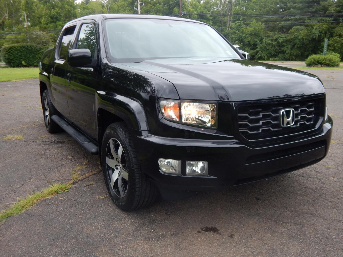 2014 Black /Black Honda Ridgeline SE (5FPYK1F65EB) with an 3.5L V6 SOHC 24V engine, 5-Speed Automatic transmission, located at 6528 Lower York Road, New Hope, PA, 18938, (215) 862-9555, 40.358707, -74.977882 - Here we have a beautifully well kept, ONE OWNER, 20k original miles, 2014 Honda Ridgeline with a 3.5L V6 putting power to the ground via a 4x4 automatic transmission. Options include: black leather, power drivers seat, heated front seats, dual climate controls, AM/FM/CD/AUX/XM radio with navigation, - Photo#7