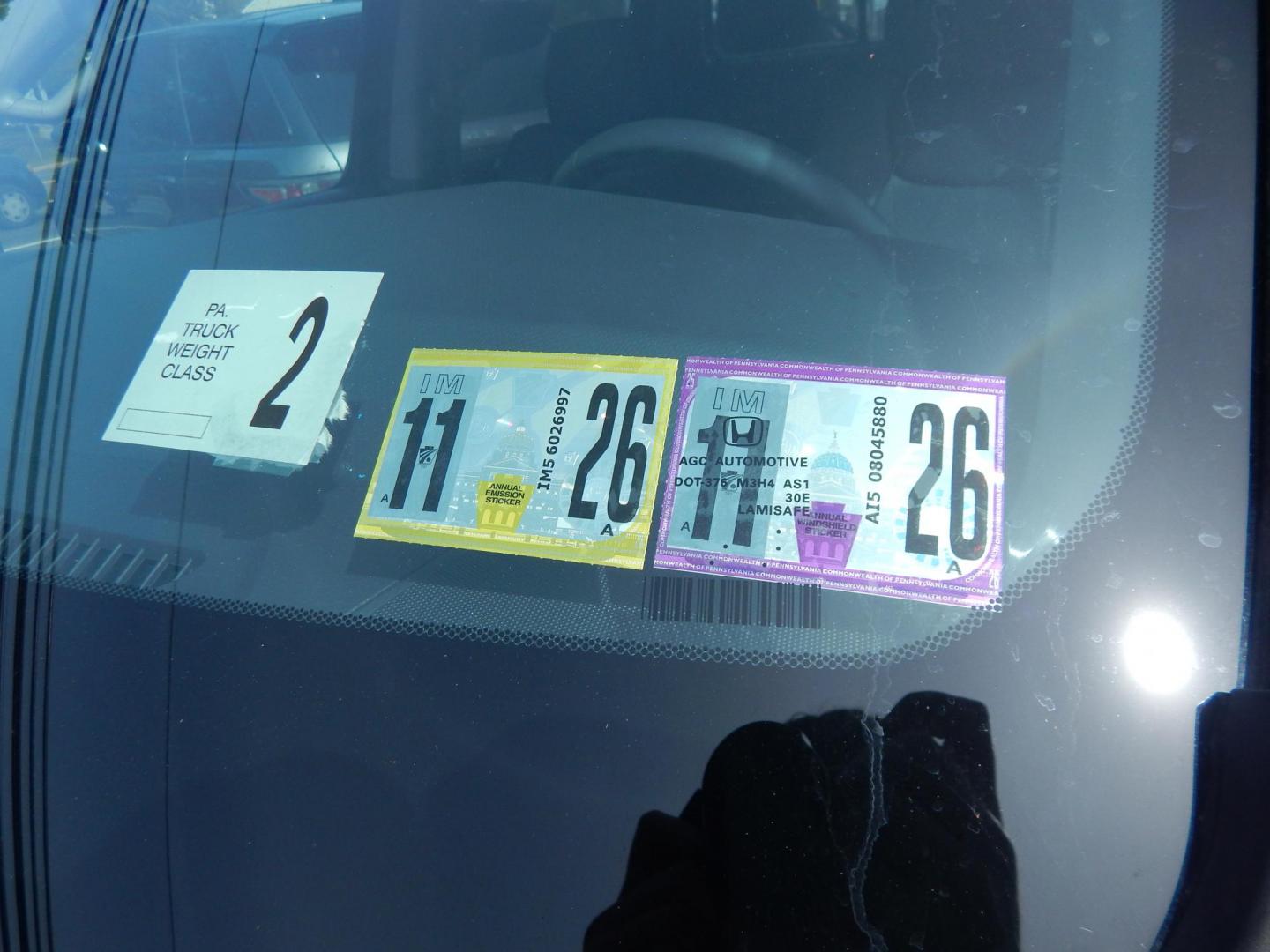 2014 Black /Black Honda Ridgeline SE (5FPYK1F65EB) with an 3.5L V6 SOHC 24V engine, 5-Speed Automatic transmission, located at 6528 Lower York Road, New Hope, PA, 18938, (215) 862-9555, 40.358707, -74.977882 - Here we have a beautifully well kept, ONE OWNER, 20k original miles, 2014 Honda Ridgeline with a 3.5L V6 putting power to the ground via a 4x4 automatic transmission. Options include: black leather, power drivers seat, heated front seats, dual climate controls, AM/FM/CD/AUX/XM radio with navigation, - Photo#29