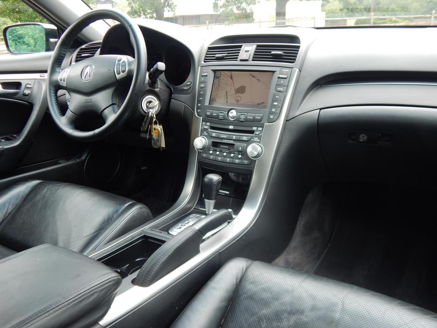 2006 Black /Black Acura TL 5-Speed AT (19UUA66246A) with an 3.2L V6 SOHC 24V engine, 5-Speed Automatic Overdrive transmission, located at 6528 Lower York Road, New Hope, PA, 18938, (215) 862-9555, 40.358707, -74.977882 - Here we have a beautifully well kept, ONE OWNER and 46 service records, Acura TL with a 3.2L V6 putting power to the front wheels via an automatic transmission. Options include: black leather, power seats, heated front seats, AM/FM/CD/TAPE/XM radio with navigation, dual climate controls, 2 keys, cru - Photo#20