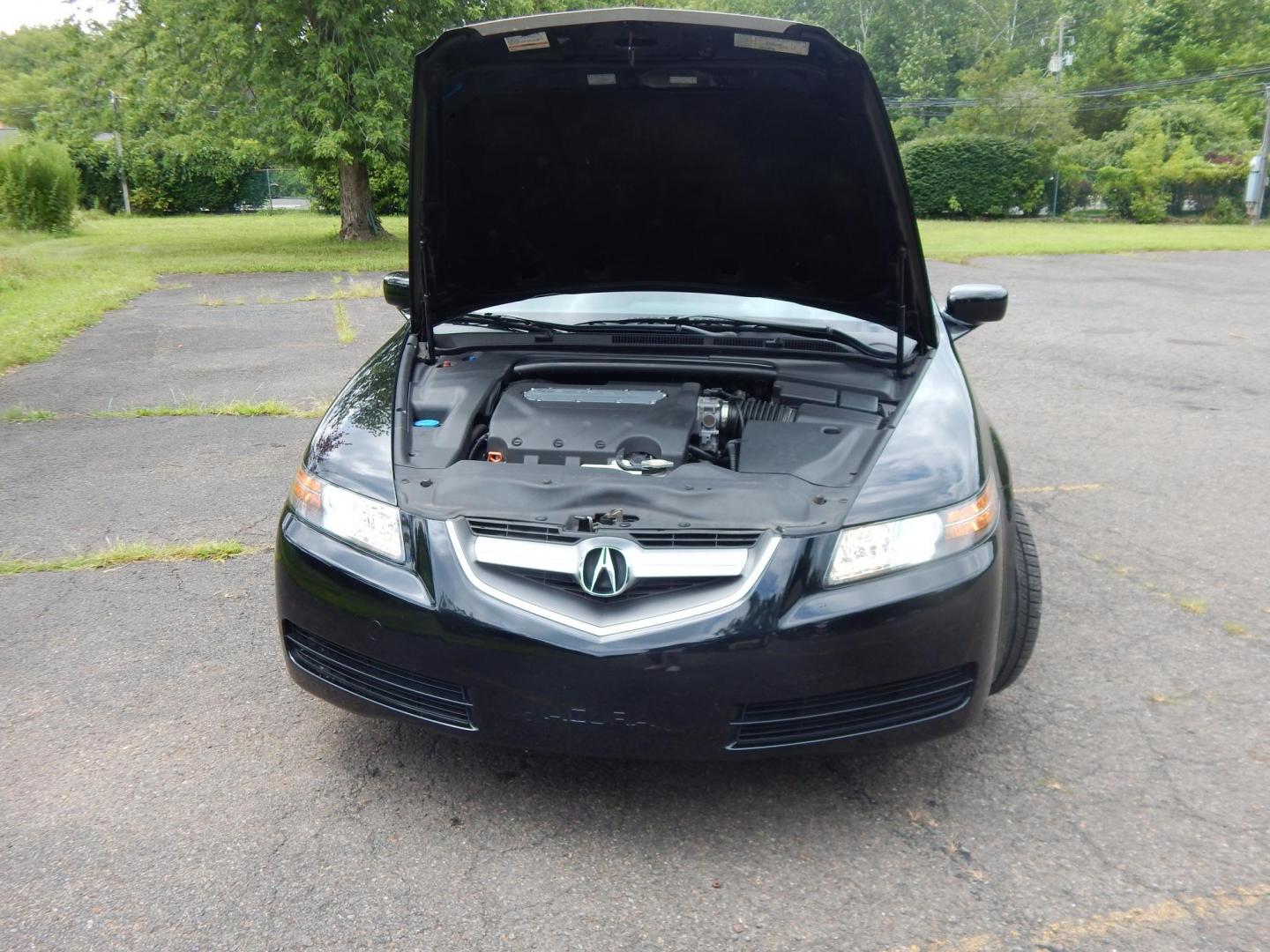 2006 Black /Black Acura TL 5-Speed AT (19UUA66246A) with an 3.2L V6 SOHC 24V engine, 5-Speed Automatic Overdrive transmission, located at 6528 Lower York Road, New Hope, PA, 18938, (215) 862-9555, 40.358707, -74.977882 - Here we have a beautifully well kept, ONE OWNER and 46 service records, Acura TL with a 3.2L V6 putting power to the front wheels via an automatic transmission. Options include: black leather, power seats, heated front seats, AM/FM/CD/TAPE/XM radio with navigation, dual climate controls, 2 keys, cru - Photo#22