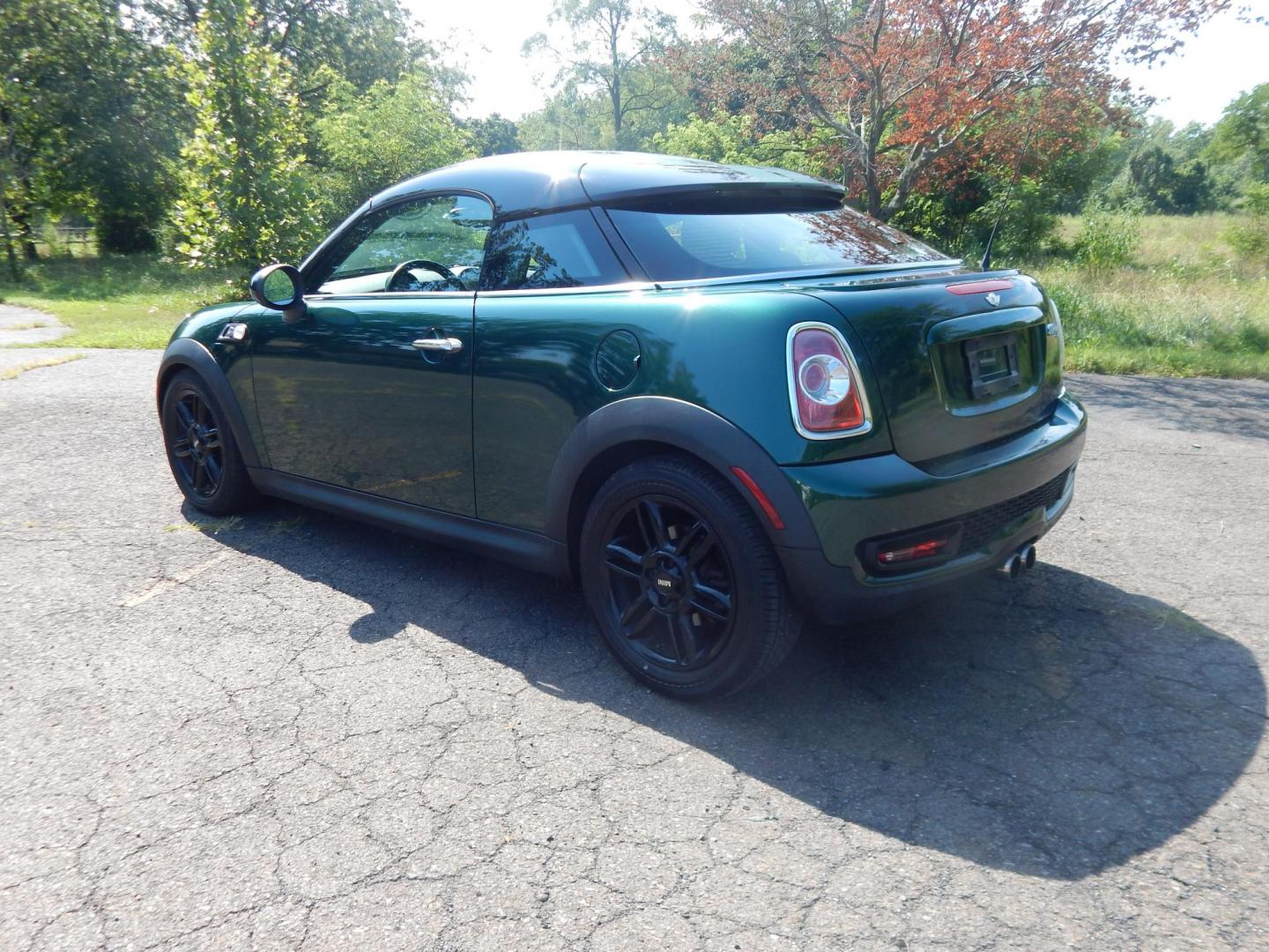 2013 Green /Tan Mini Cooper Coupe S (WMWSX3C59DT) with an 1.6L L4 DOHC 16V TURBO engine, Automatic transmission, located at 6528 Lower York Road, New Hope, PA, 18938, (215) 862-9555, 40.358707, -74.977882 - Here we have a very cool, ONE OWNER, 2013 Mini Cooper Coupe S with a 1.6L inline 4 cylinder turbo engine putting power to front wheels via an automatic transmission. Options include: light brown/tan leather interior, heated seats, heat, A/C, AM/FM/CD/BT PHONE radio, tilt steering wheel, power window - Photo#2