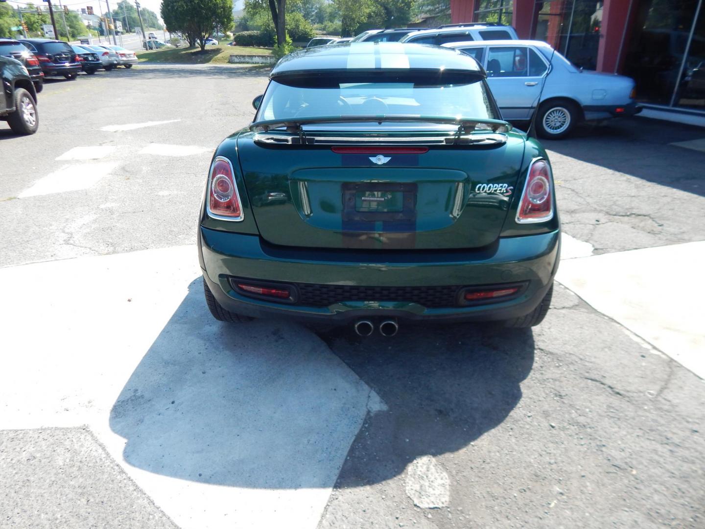 2013 Green /Tan Mini Cooper Coupe S (WMWSX3C59DT) with an 1.6L L4 DOHC 16V TURBO engine, Automatic transmission, located at 6528 Lower York Road, New Hope, PA, 18938, (215) 862-9555, 40.358707, -74.977882 - Here we have a very cool, ONE OWNER, 2013 Mini Cooper Coupe S with a 1.6L inline 4 cylinder turbo engine putting power to front wheels via an automatic transmission. Options include: light brown/tan leather interior, heated seats, heat, A/C, AM/FM/CD/BT PHONE radio, tilt steering wheel, power window - Photo#21
