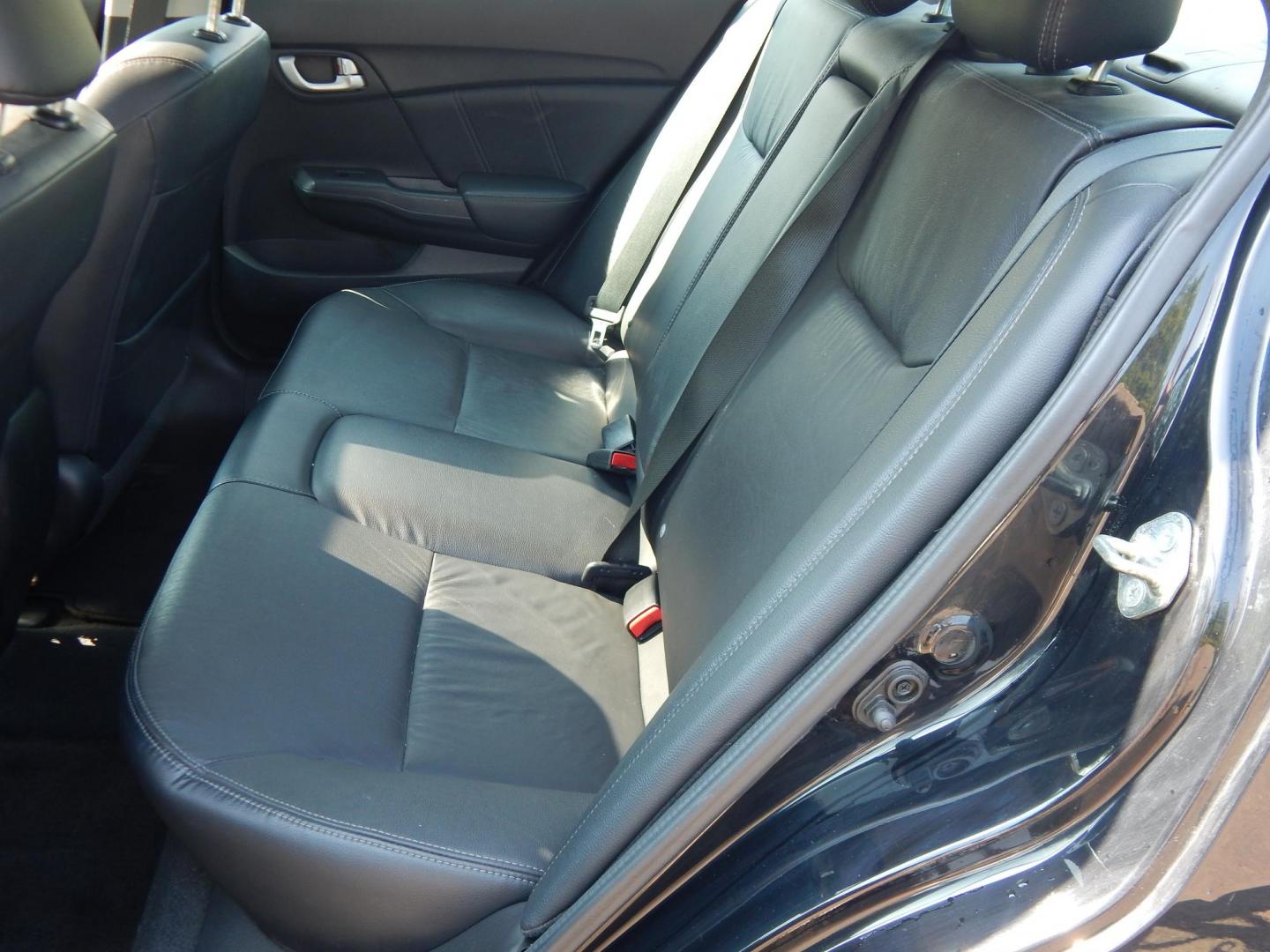 2015 Black /Black Honda Civic EX-L Sedan CVT (19XFB2F9XFE) with an 1.8L L4 SOHC 16V engine, Continuously Variable Transmission transmission, located at 6528 Lower York Road, New Hope, PA, 18938, (215) 862-9555, 40.358707, -74.977882 - Here we have a 2015 Honda Civic with a 1.8L 4 cylinder engine putting power to the front wheels via an automatic CVT transmission. Options include: black leather, power drivers seat, front heated seats, cold AC, heat, sunroof, front and rear defrost, AM/FM/CD/BLUETOOTH radio, back up camera, passeng - Photo#11