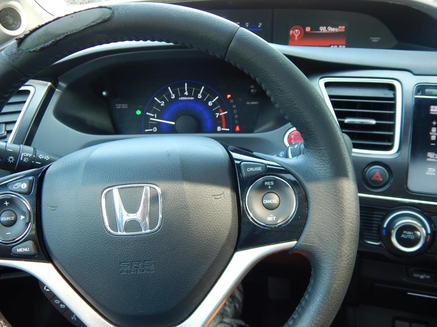2015 Black /Black Honda Civic EX-L Sedan CVT (19XFB2F9XFE) with an 1.8L L4 SOHC 16V engine, Continuously Variable Transmission transmission, located at 6528 Lower York Road, New Hope, PA, 18938, (215) 862-9555, 40.358707, -74.977882 - Here we have a 2015 Honda Civic with a 1.8L 4 cylinder engine putting power to the front wheels via an automatic CVT transmission. Options include: black leather, power drivers seat, front heated seats, cold AC, heat, sunroof, front and rear defrost, AM/FM/CD/BLUETOOTH radio, back up camera, passeng - Photo#25