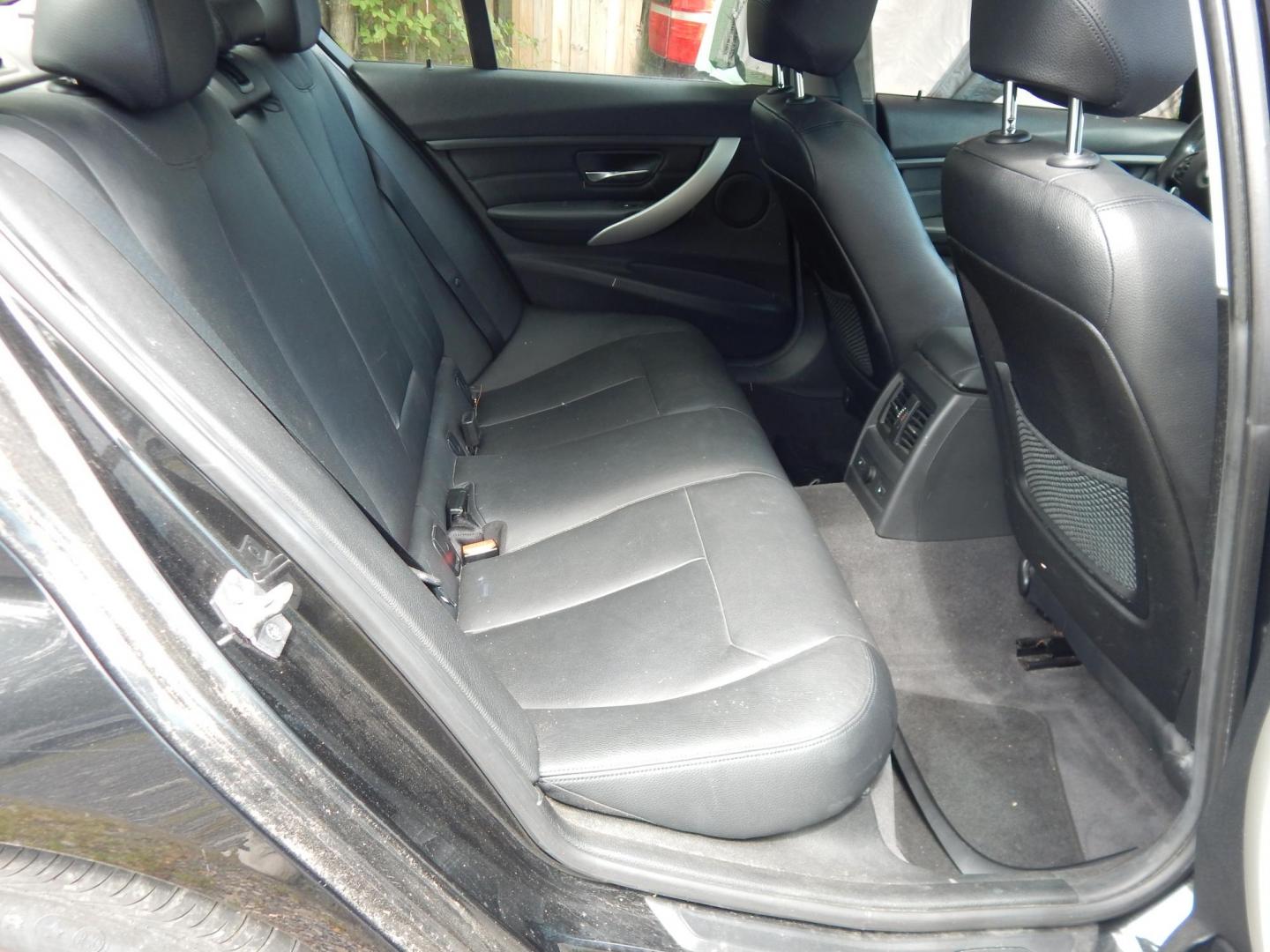 2013 Black /BLACK BMW 3-Series 328i xDrive Sedan - SULEV (WBA3B5C56DF) with an 2.0L L4 DOHC 16V engine, Auto transmission, located at 6528 Lower York Road, New Hope, PA, 18938, (215) 862-9555, 40.358707, -74.977882 - 2013 BMW 328 I X drive..2.0 Liter Turbo that needs an engine, AWD, tilt/cruise, dual power seats, elk leather, power moonroof, windows, mirrors, central locking system, heated seats, AM/FM/CD sound, 17" factory alloy wheels 3 owners, 23 service records and no accidents. Thule roof rack. Selling as-i - Photo#8