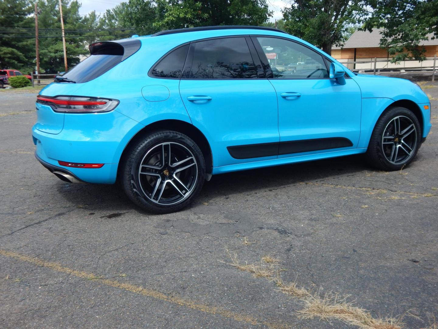 2021 Blue /Black Porsche Macan Base (WP1AA2A59ML) with an 3.6L V6 DOHC 24V TWIN-TURBO engine, 7A transmission, located at 6528 Lower York Road, New Hope, PA, 18938, (215) 862-9555, 40.358707, -74.977882 - Photo#5