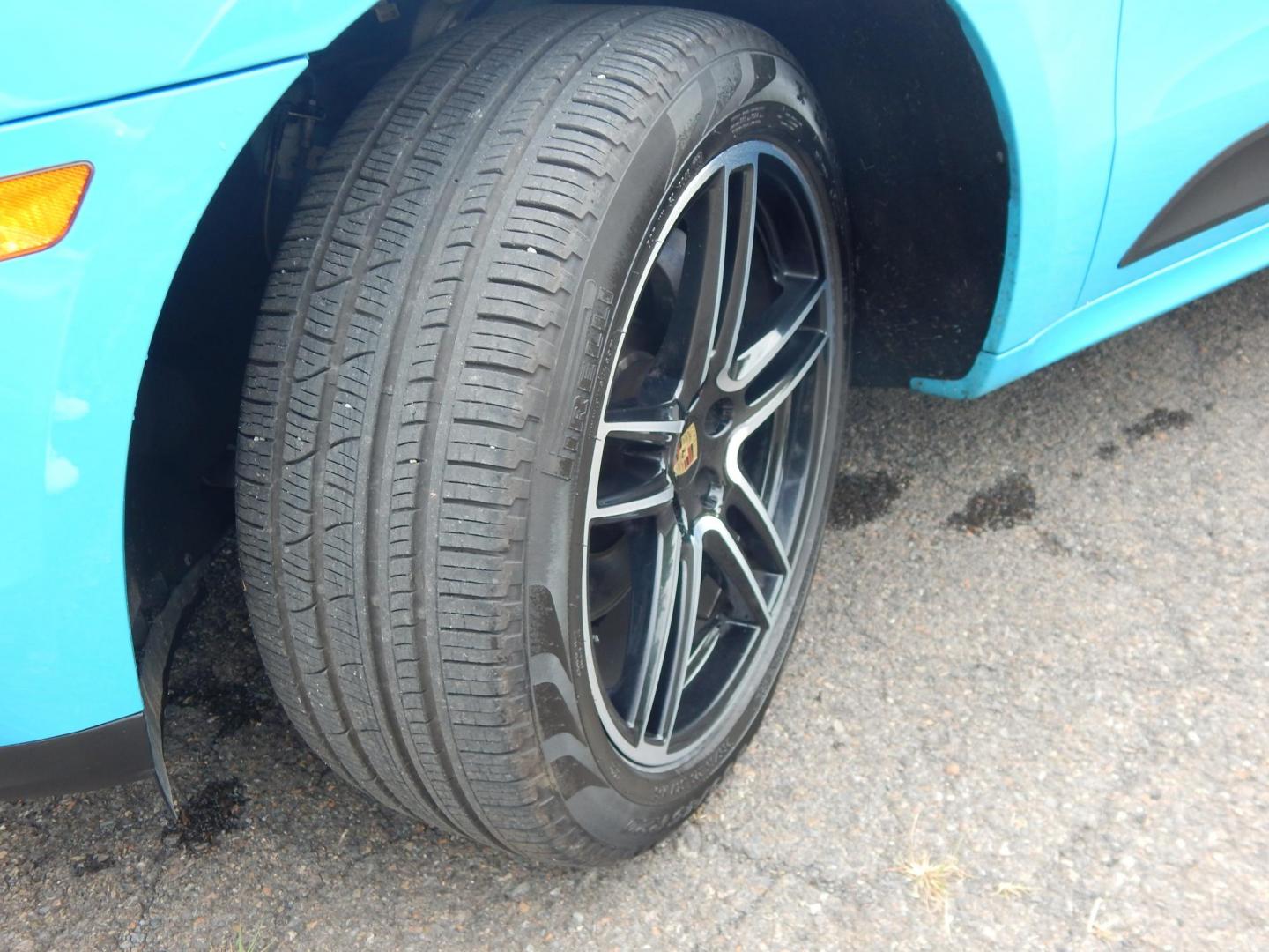 2021 Blue /Black Porsche Macan Base (WP1AA2A59ML) with an 3.6L V6 DOHC 24V TWIN-TURBO engine, 7A transmission, located at 6528 Lower York Road, New Hope, PA, 18938, (215) 862-9555, 40.358707, -74.977882 - Photo#21