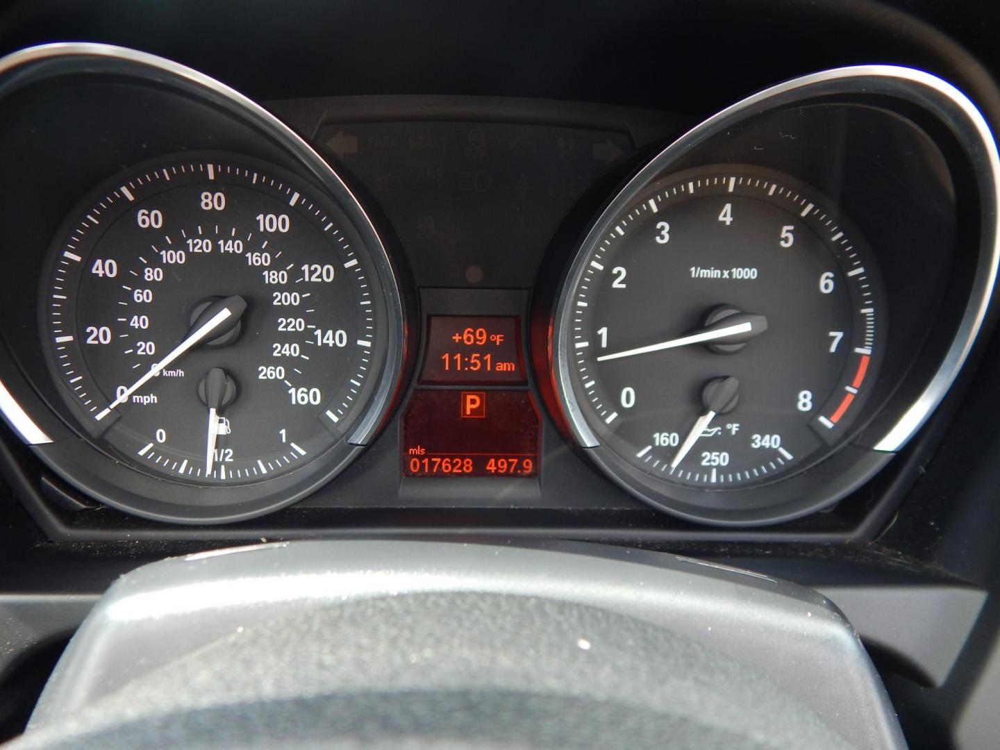2016 White /Beige BMW Z4 sDrive28i (WBALL5C54G5) with an 2.0L L4 DOHC 16V TURBO engine, Automatic transmission, located at 6528 Lower York Road, New Hope, PA, 18938, (215) 862-9555, 40.358707, -74.977882 - Here we have a beautifully kept, 17k millage, BMW Z4 with a 2.0L Turbo 4 cylinder putting power to the rear wheels via a smooth shifting automatic transmission. Options include: white paint, beige leather interior, wood trim, 2 master keys, cruise control, tilt steering wheel, power windows/locks/mi - Photo#24