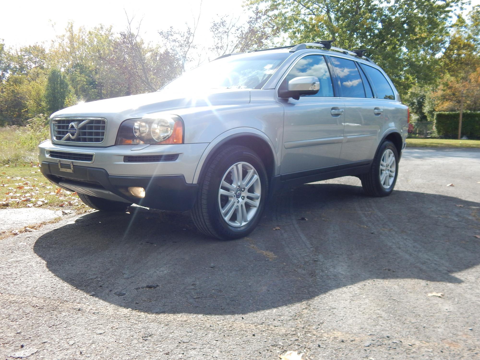 photo of 2011 Volvo XC90 3.2 AWD 7-Passenger